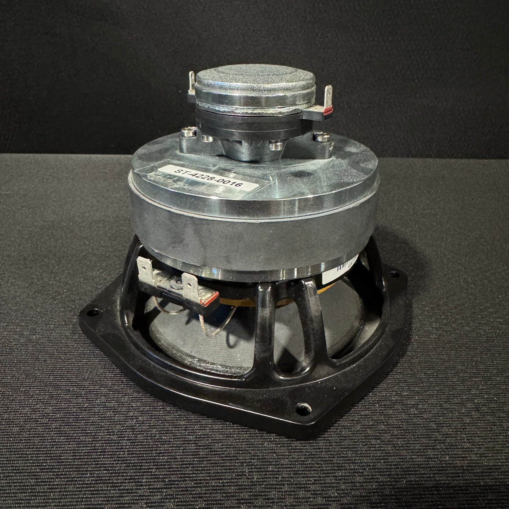B&C 5/012G-8 5" Custom Coaxial Woofer, B&C 5/012G-8, B&C Custom Speaker, 5CX Coaxial Woofer, 5CX44 Coaxial Woofer, 5/012G-8. We Sell Professional Audio Equipment. Audio Systems, Amplifiers, Consoles, Mixers, Electronics, Entertainment, Live Sound.
