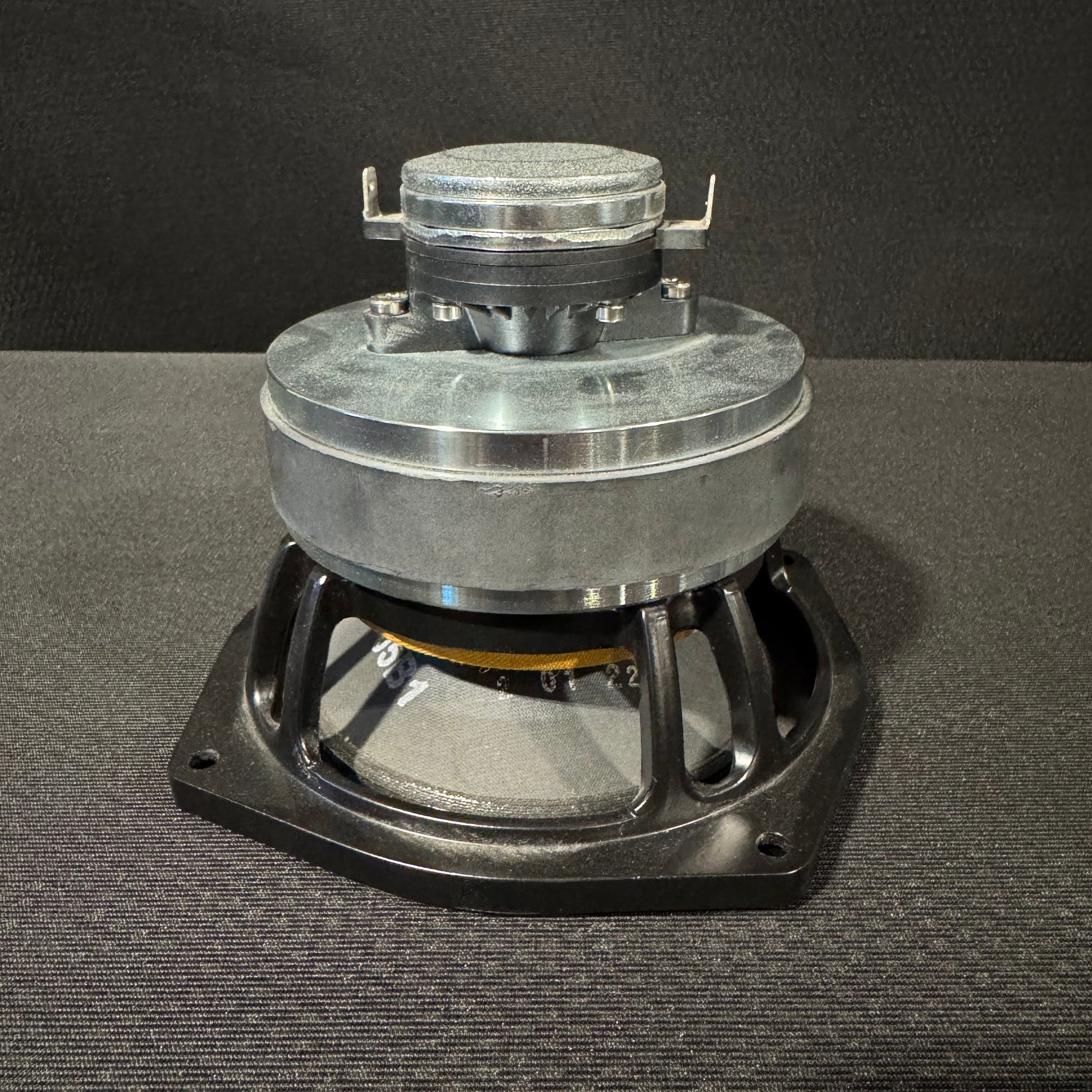 B&C 5/012G-8 5" Custom Coaxial Woofer, B&C 5/012G-8, B&C Custom Speaker, 5CX Coaxial Woofer, 5CX44 Coaxial Woofer, 5/012G-8. We Sell Professional Audio Equipment. Audio Systems, Amplifiers, Consoles, Mixers, Electronics, Entertainment, Live Sound.
