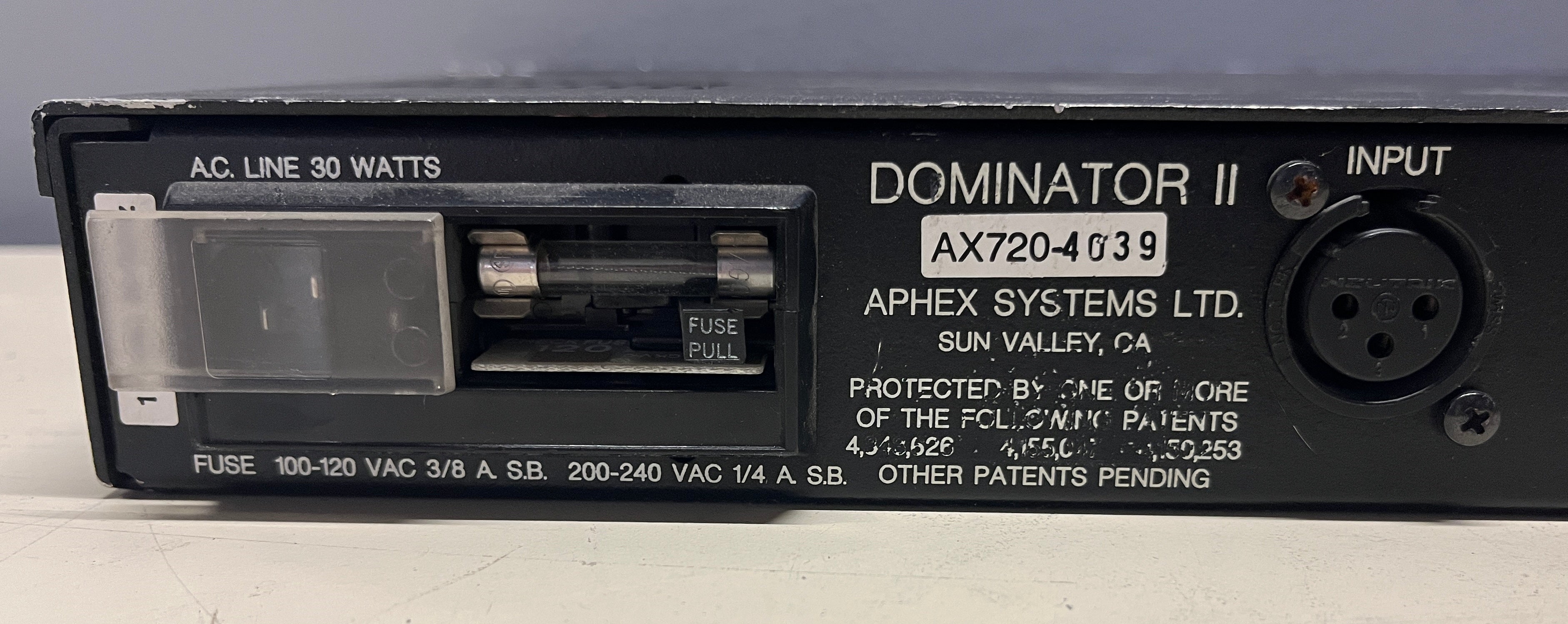 Aphex Dominator II 720 Multiband Peak Limiter – CLAIR Used Gear