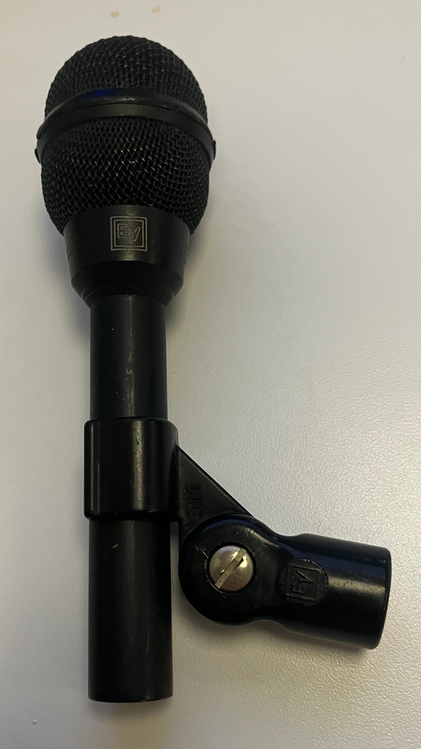 EV N/D 457B, EV N/D 757, EV Dynamic Microphone, EV Microphone, Pair of Dynamic Microphones. We Sell Professional Audio Equipment. Audio Systems, Amplifiers, Consoles, Mixers, Electronics, Entertainment, Live Sound.