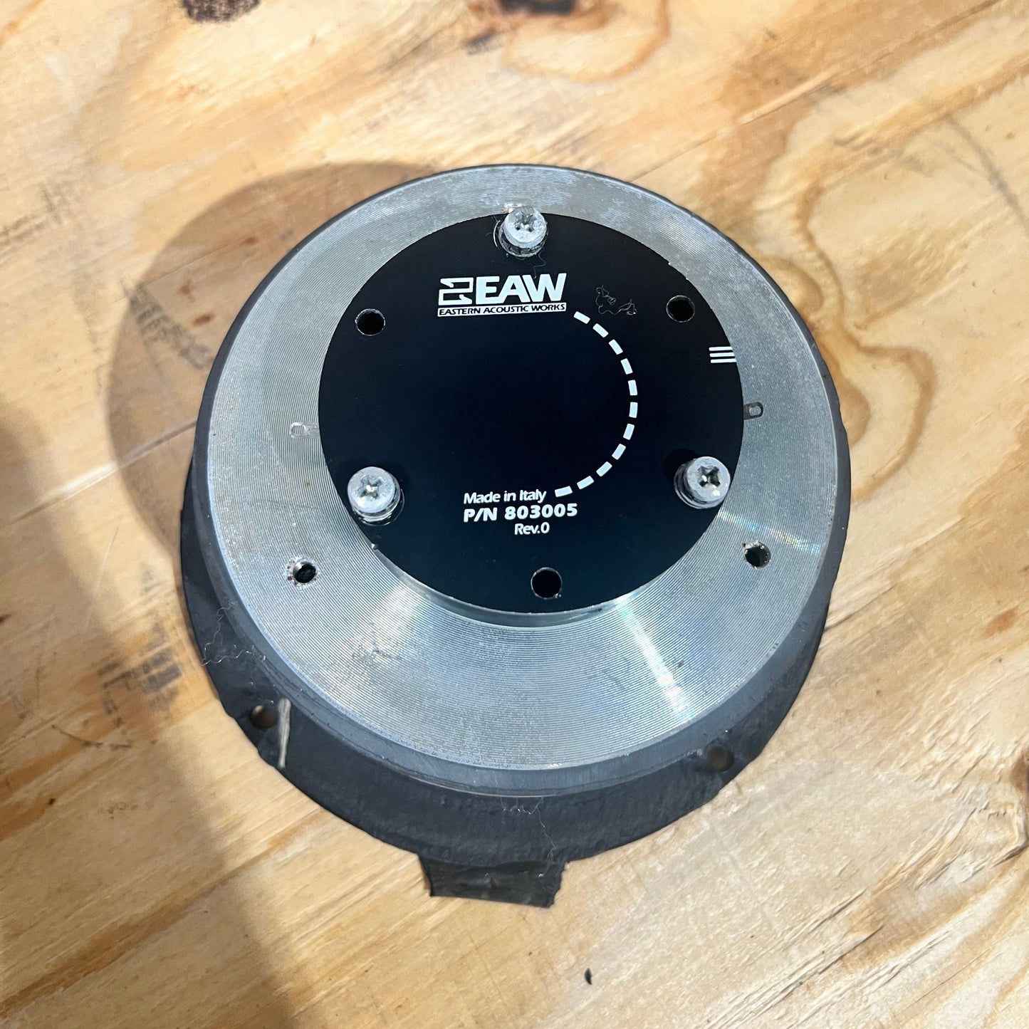 EAW P/N 803005 Rev O 1" Compression Driver, Rev O Compression Driver, EAW Compression Driver, EAW P/N 803005, 803005 Rev O. We Sell Professional Audio Equipment. Audio Systems, Amplifiers, Consoles, Mixers, Electronics, Entertainment, Live Sound.
