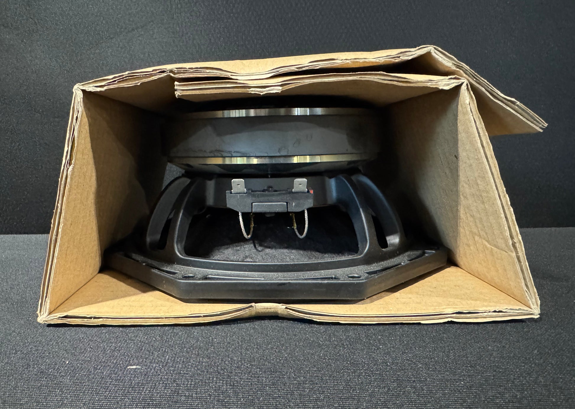 B&C 8FG64 8" Woofer, B&C 8FG64, B&C Speakers 8FG64, B&C 8” Woofer, B&C 8” 16 ohm Speaker. We Sell Professional Audio Equipment. Audio Systems, Amplifiers, Consoles, Mixers, Electronics, Entertainment, Live Sound.