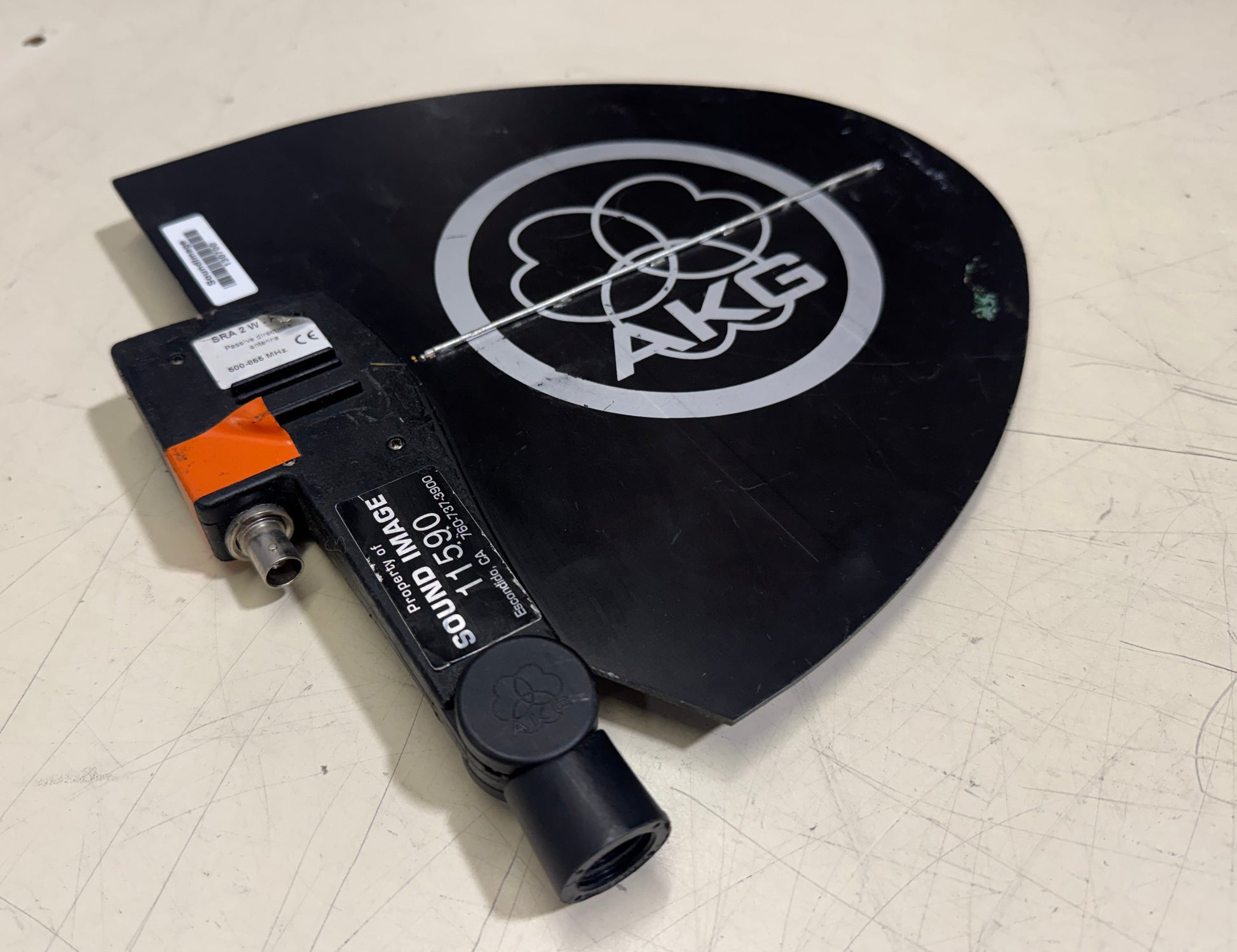 AKG SRA 2W Passive Directional Antenna (500-865 MHz), AKG SRA 2W, AKG 2W Passive Antenna, AKG SRA Antenna, 500-865 MHz Antenna. We Sell Professional Audio Equipment. Audio Systems, Amplifiers, Consoles, Mixers, Electronics, Entertainment, Live Sound.