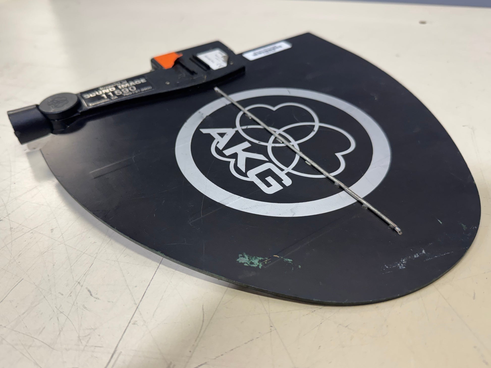 AKG SRA 2W Passive Directional Antenna (500-865 MHz), AKG SRA 2W, AKG 2W Passive Antenna, AKG SRA Antenna, 500-865 MHz Antenna. We Sell Professional Audio Equipment. Audio Systems, Amplifiers, Consoles, Mixers, Electronics, Entertainment, Live Sound.