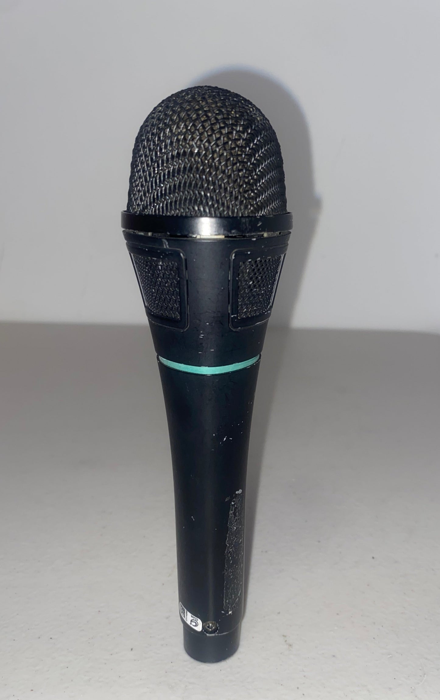 AKG Vocal Mic, AKG C 5900, AKG C 5900 Vocal Mic, AKG C 5900 Handheld Mic, We Sell Professional Audio Equipment. Audio Systems, Amplifiers, Consoles, Mixers, Electronics, Entertainment, Live Sound.