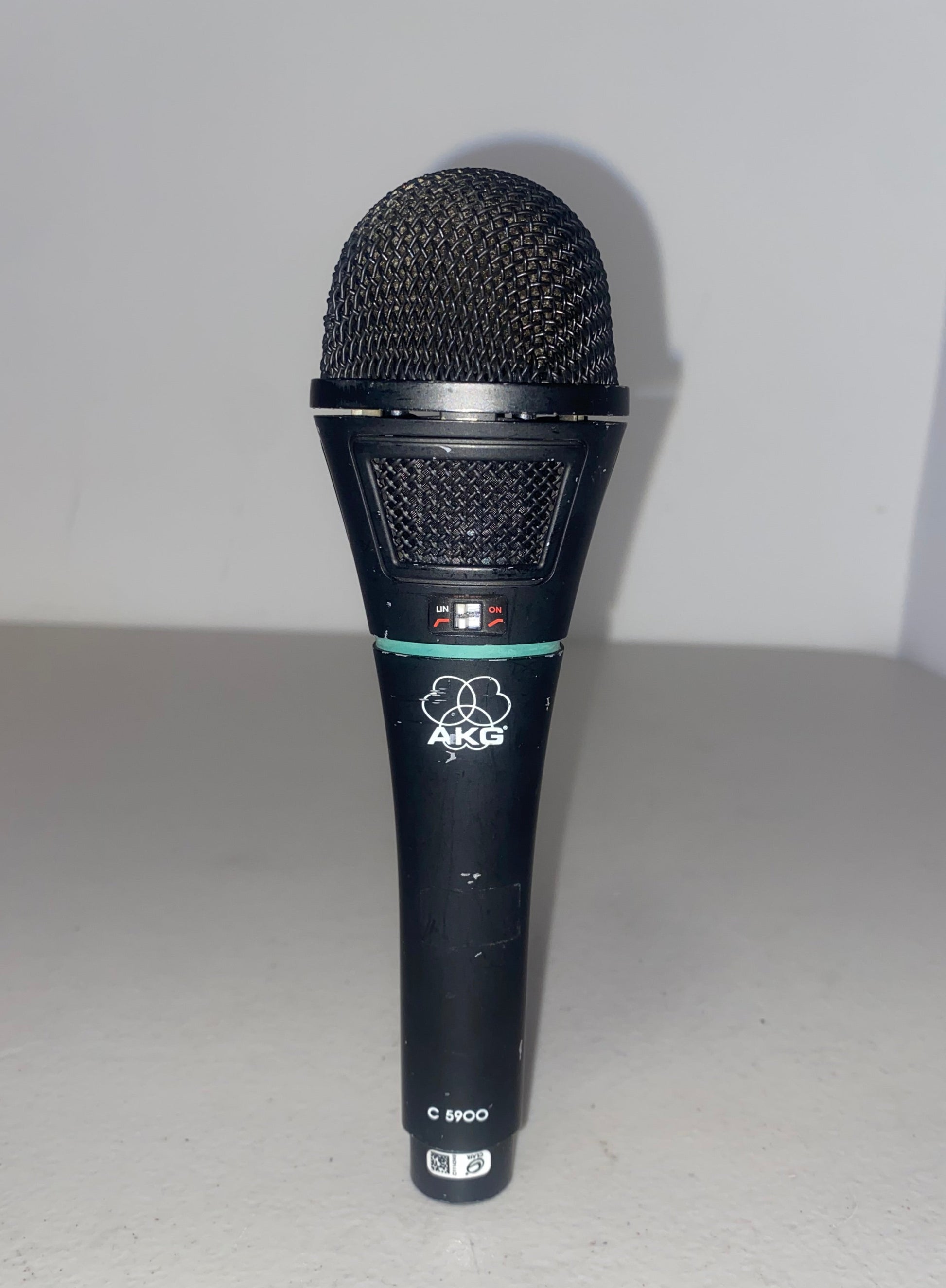 AKG Vocal Mic, AKG C 5900, AKG C 5900 Vocal Mic, AKG C 5900 Handheld Mic, We Sell Professional Audio Equipment. Audio Systems, Amplifiers, Consoles, Mixers, Electronics, Entertainment, Live Sound.