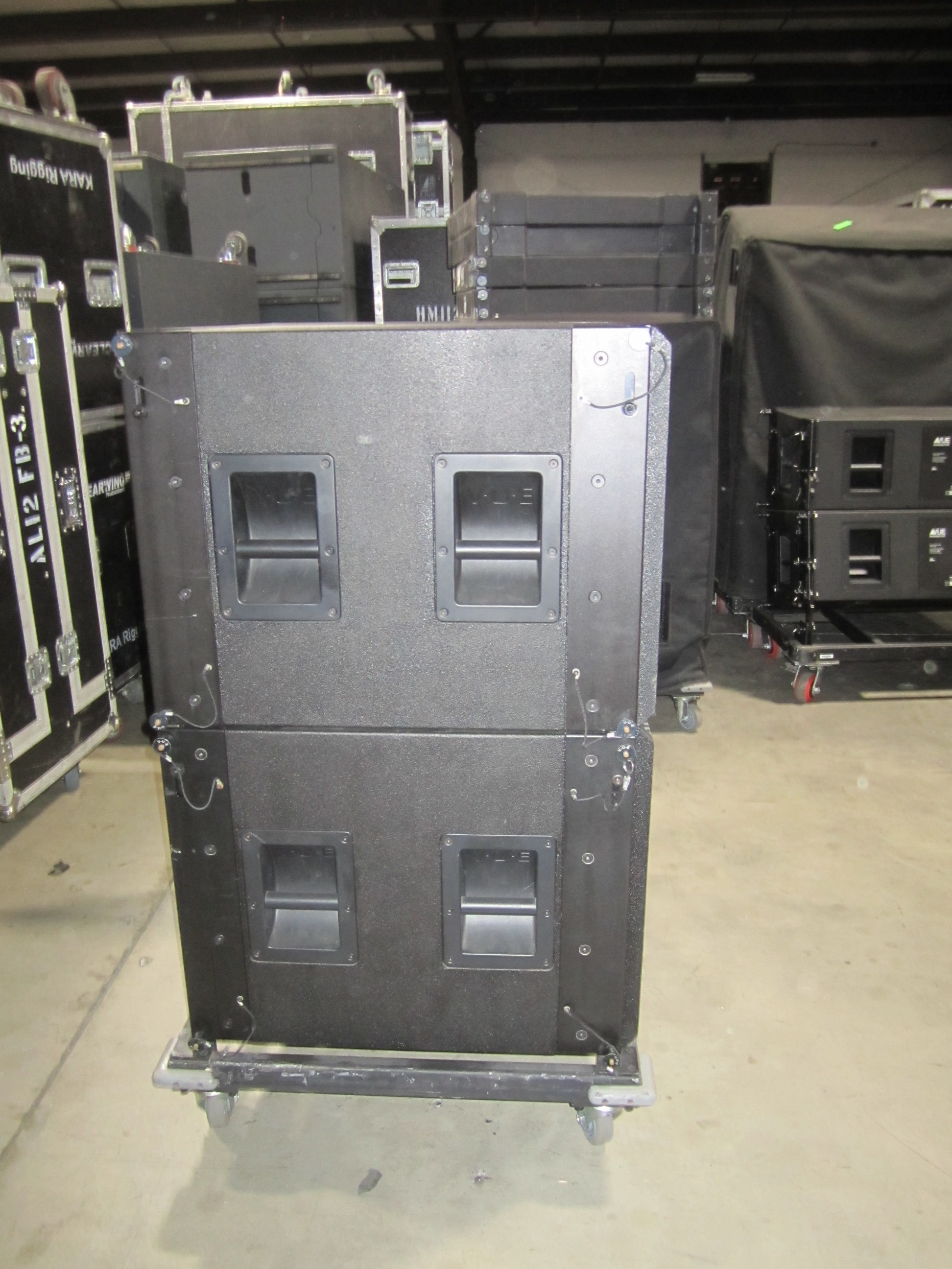 VUE audiotechnik AL-8SB Subwoofer, VUE audiotechnik AL-8SB, VUE AL-8SB, VUE audiotechnik AL-8SB Flyable Subwoofer, VUE AL-8SB Sub. We Sell Professional Audio Equipment. Audio Systems, Amplifiers, Consoles, Mixers, Electronics, Entertainment, Live Sound.
