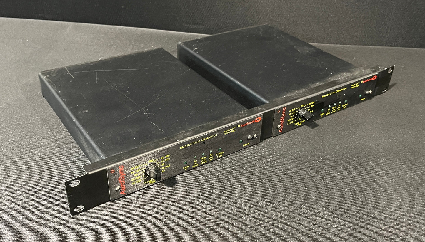 Aardvark Master Sync Generator Lot, Aardvark Master Sync Generator, Aardvark World Clock Generator, Aardvark Master World Clock, Aardvark Master Clock Generator. We Sell Professional Audio Equipment. Audio Systems, Amplifiers, Consoles, Mixers, Electronics, Entertainment, Live Sound.