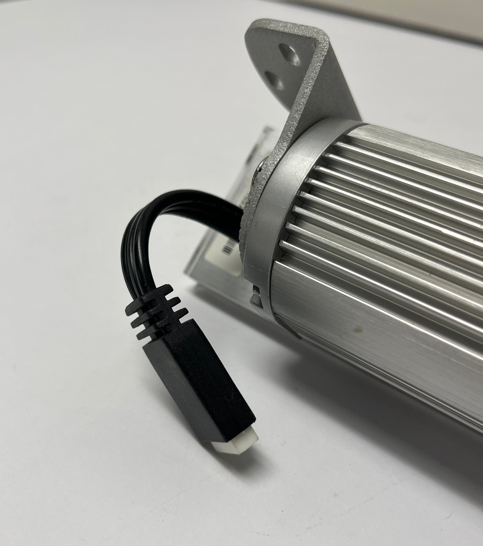 Acclaim DynaGraze 4 Interior 4' LED, Acclaim LED Light Bar, 4 foot Interior LED Light Bar, 48" Interior LED Light Bar, We Sell Professional Audio Equipment. Audio Systems, Amplifiers, Consoles, Mixers, Electronics, Entertainment, Live Sound