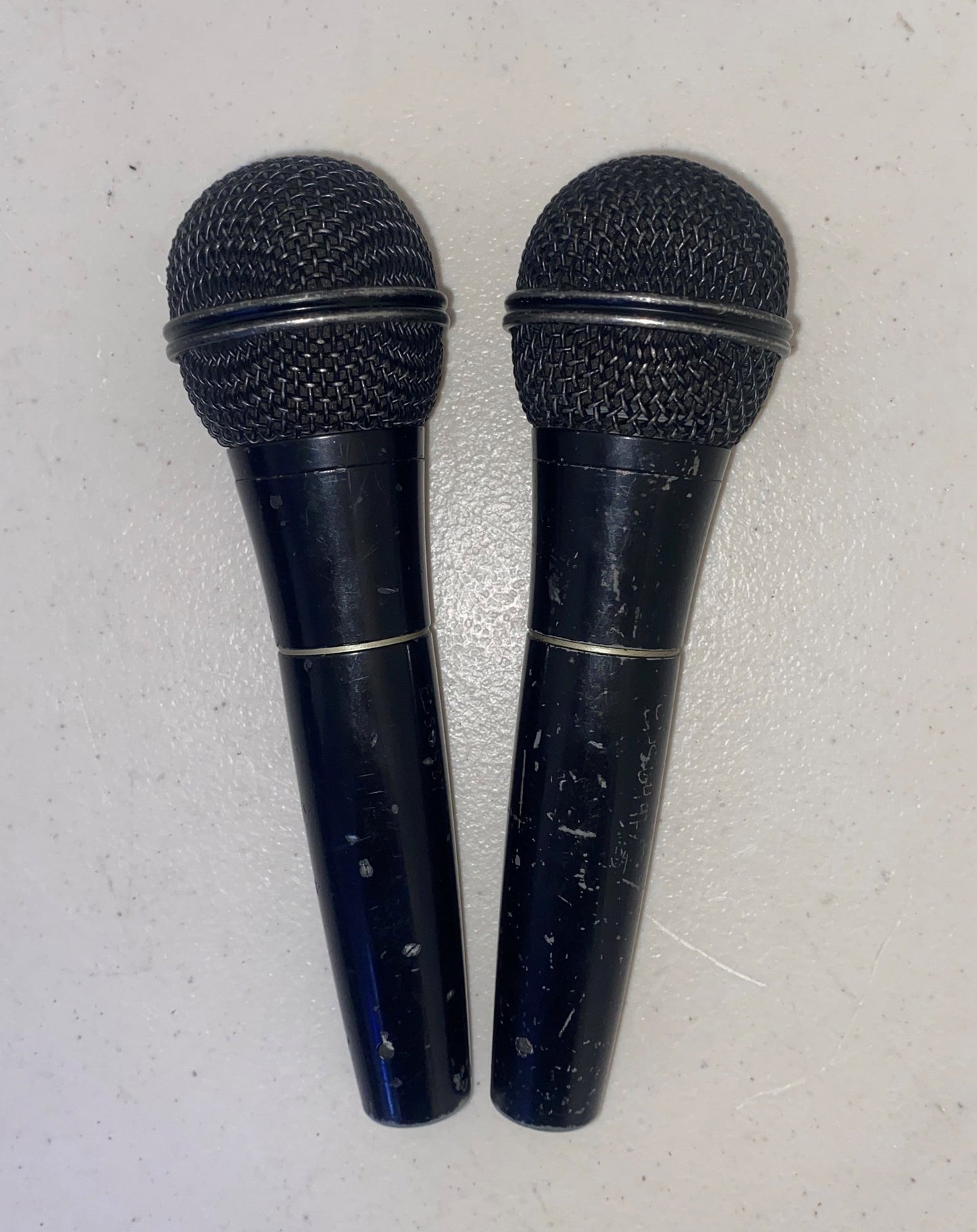 Audio-Technica PRO 41 Cardioid Dynamic Handheld Mic, Audio-Technica PRO 41 , PRO 41 Mic, AT PRO 41 Mic, Audio-Technica Vocal Mic, We Sell Professional Audio Equipment. Audio Systems, Amplifiers, Consoles, Mixers, Electronics, Entertainment, Live Sound.