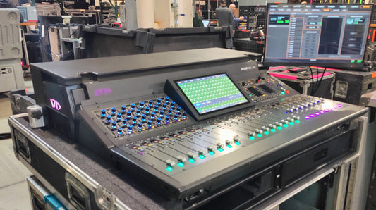 Avid Venue S6L-32D Console, Avid S6L Console, Avid S6L 32D Digital Mixing Desk, Avid S6L 32D with Stage Rack and Engine, Avid S6L 32-D with E6L-192 and Stage 64, We Sell Professional Audio Equipment. Audio Systems, Amplifiers, Consoles, Mixers, Electronics, Entertainment, Live Sound