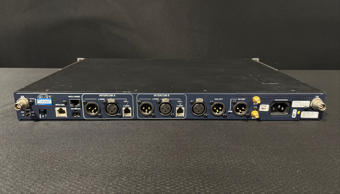 Telex Radiocom BTR-800 Portable Station Connect, Telex BTR-800, Telex Base Station, Telex Portable Station Connect, BTR-800. We Sell Professional Audio Equipment. Audio Systems, Amplifiers, Consoles, Mixers, Electronics, Entertainment, Live Sound.
