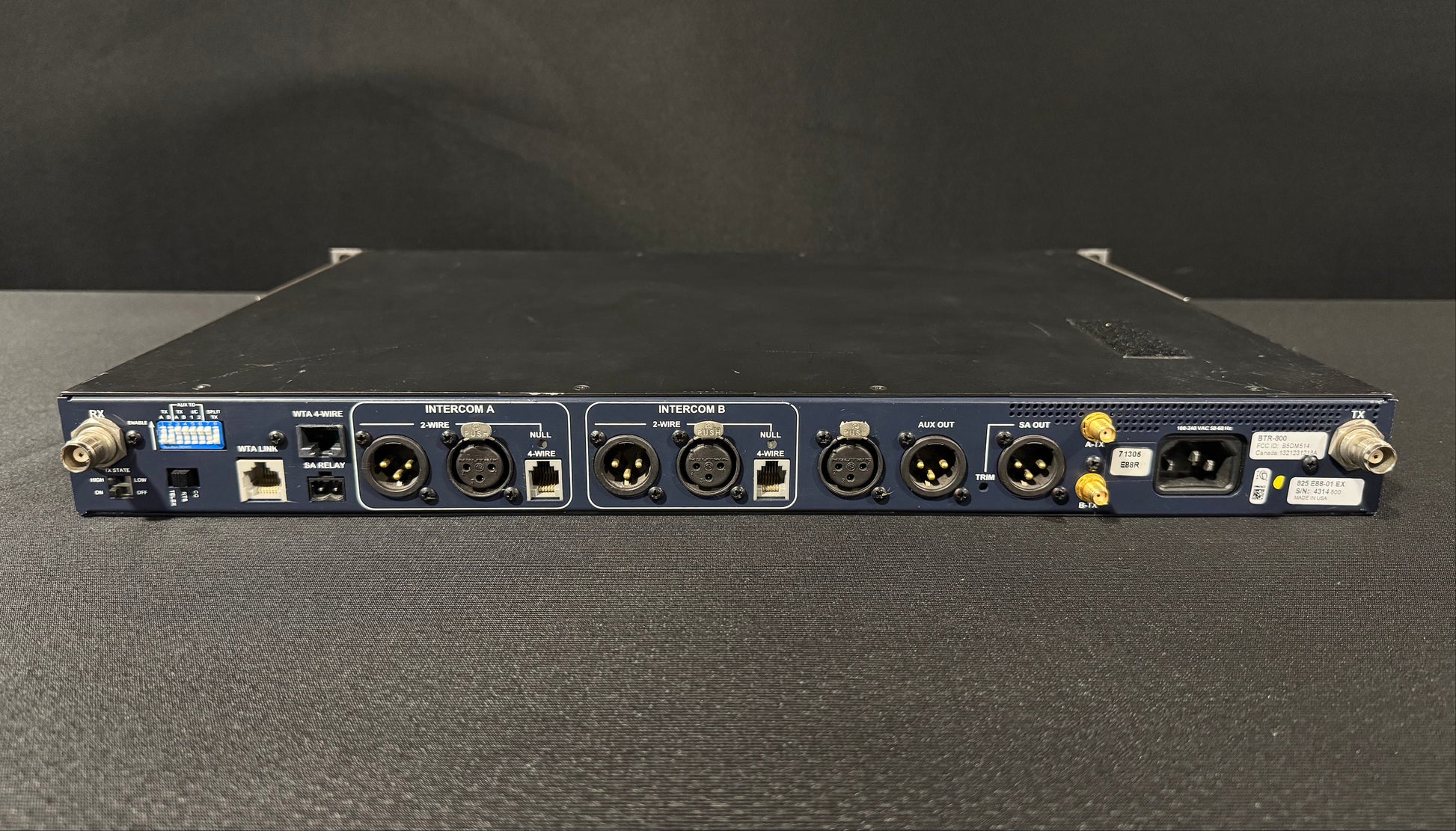 Telex Radiocom BTR-800 Portable Station Connect, Telex BTR-800, Telex Base Station, Telex Portable Station Connect, BTR-800. We Sell Professional Audio Equipment. Audio Systems, Amplifiers, Consoles, Mixers, Electronics, Entertainment, Live Sound.
