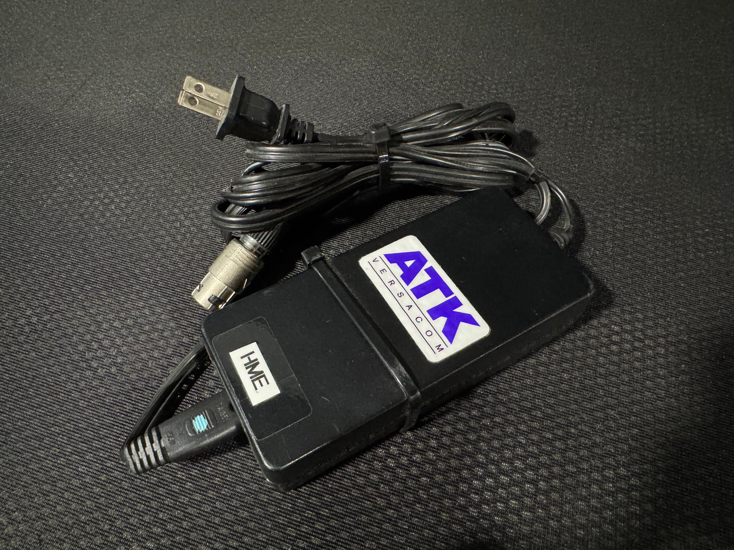 Telex Radiocom BTR-800 Portable Station Connect, Telex BTR-800, Telex Base Station, Telex Portable Station Connect, BTR-800. We Sell Professional Audio Equipment. Audio Systems, Amplifiers, Consoles, Mixers, Electronics, Entertainment, Live Sound.

