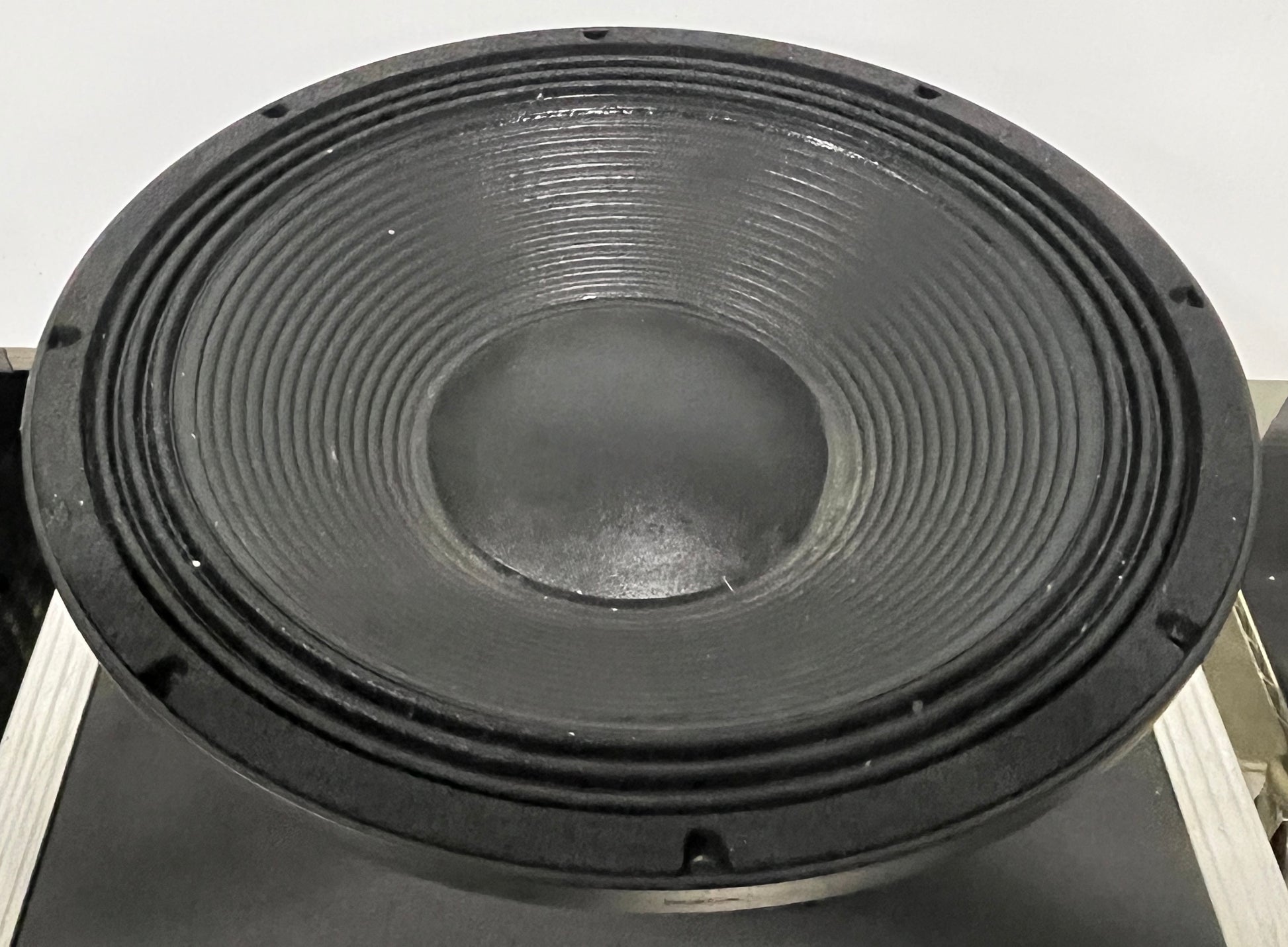 B&C 15DS115-8 Neodymium Subwoofer, 8 Ohm 15" B&C Subwoofer, B&C Neodymium Subwoofer 8 Ohm 15", We Sell Professional Audio Equipment. Audio Systems, Amplifiers, Consoles, Mixers, Electronics, Entertainment, Live Sound