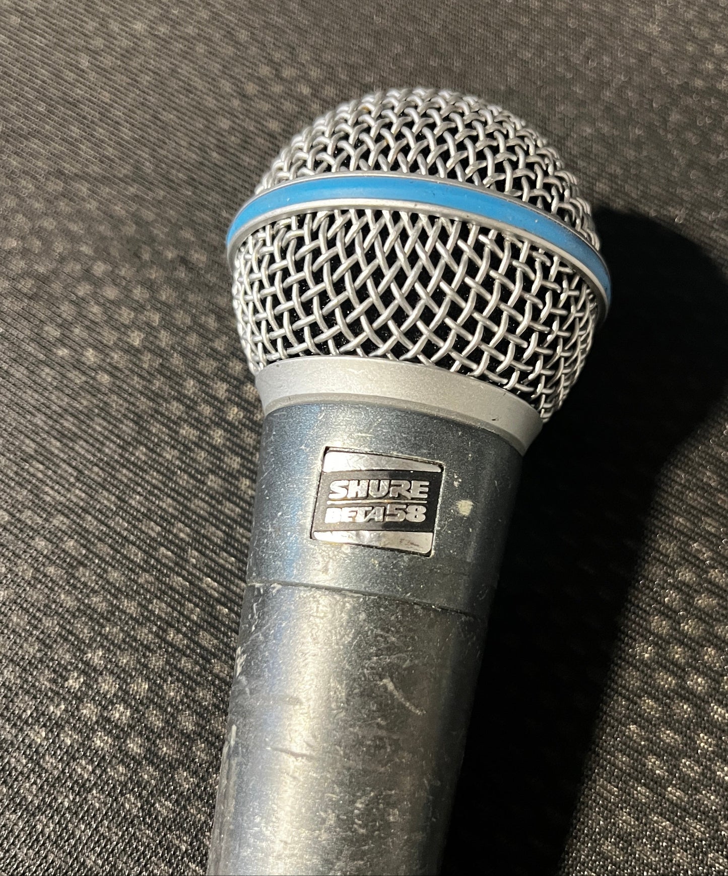 Shure Beta 58 Dynamic Supercardioid Microphone, Shure Beta 58, Shure Beta 58 Dynamic Mic, Shure Dynamic Microphone,  Beta 58. We Sell Professional Audio Equipment. Audio Systems, Amplifiers, Consoles, Mixers, Electronics, Entertainment, Live Sound.
