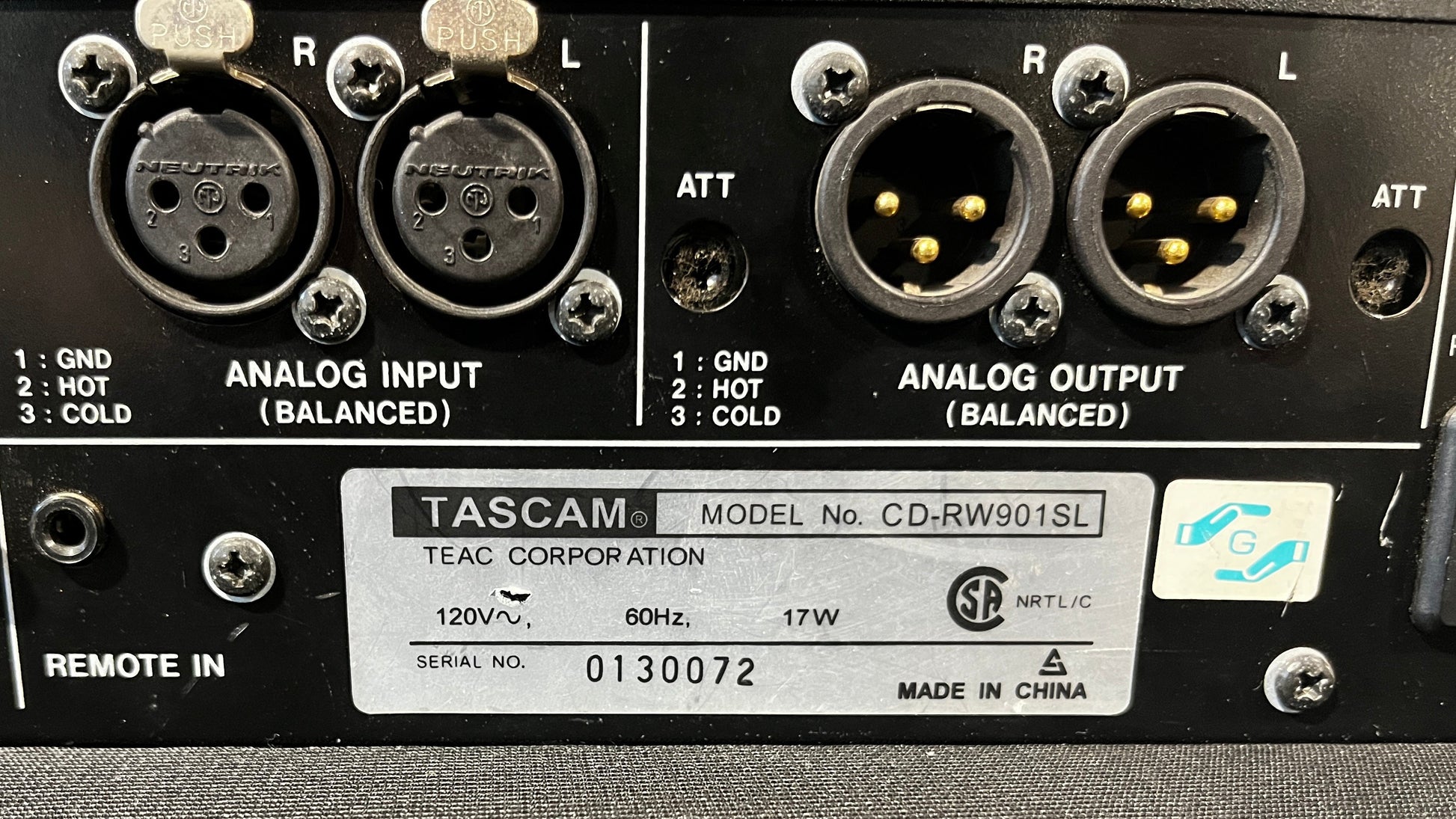 Tascam CD-RW901SL CD Recorder, Tascam CD-RW901SL, Tascam CD-RW901, Tascam CD Recorder, TASCAM CD-RW901SL Recorder. We Sell Professional Audio Equipment. Audio Systems, Amplifiers, Consoles, Mixers, Electronics, Entertainment, Live Sound.