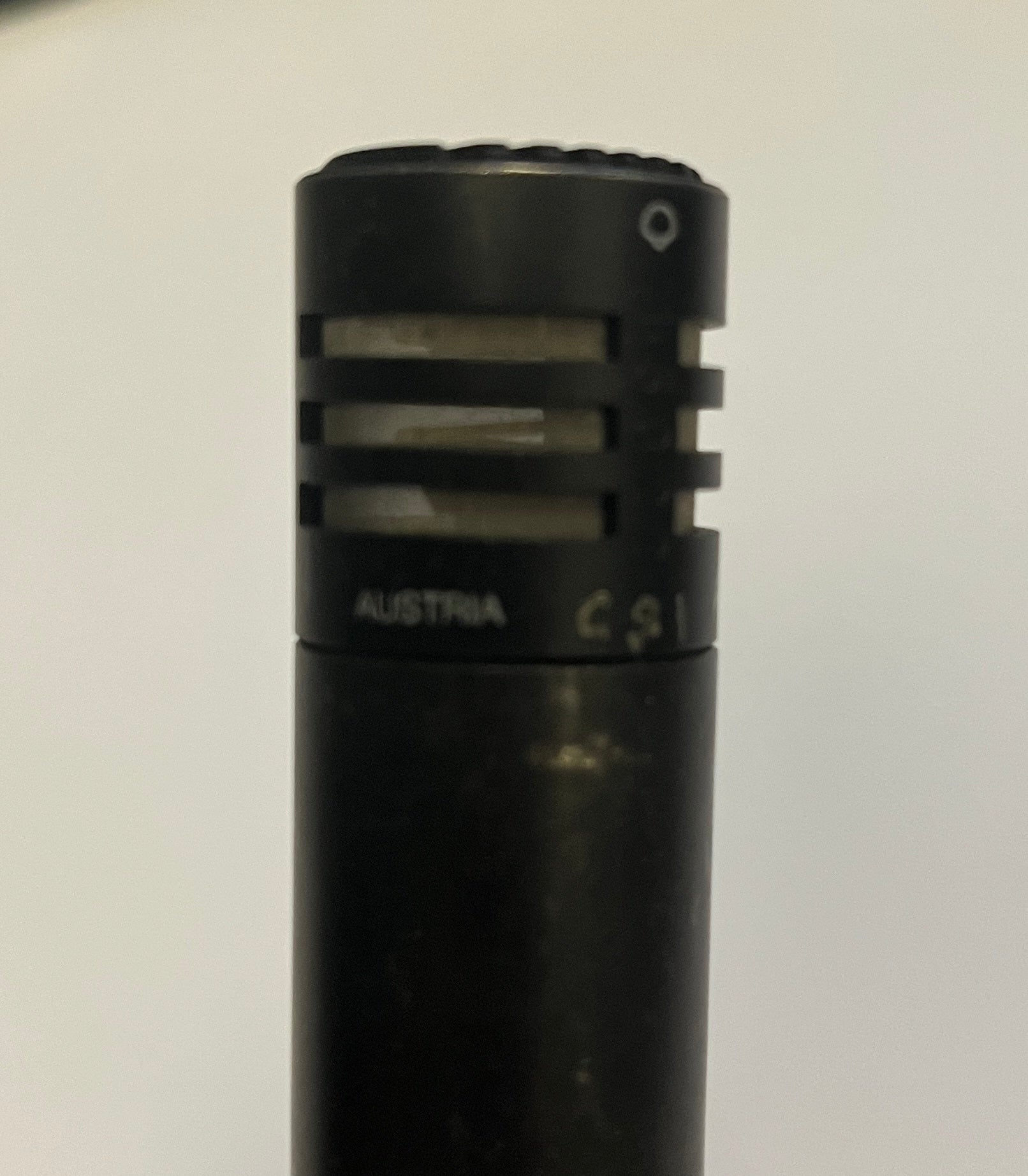 AKG C460B Small Condenser Cardioid Microphone, AKG C460B, CK63-ULS Capsule, AKG C460B Small Condenser Cardioid Microphone with CK63-ULS Capsule, AKG Condenser Microphone. We Sell Professional Audio Equipment. Audio Systems, Amplifiers, Consoles, Mixers, Electronics, Entertainment, Live Sound.