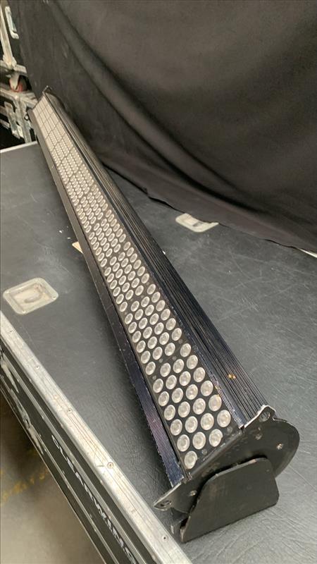 Chroma Q Color Force 72 Lighting, Chroma Q Lighting Batten, Chroma Q LED Batten, Chroma Q Color Force 72, We Sell Professional Lighting Equipment. Lighting Systems, Fixtures, Consoles, Dimmers, Control Systems, Electronics, Entertainment, Live Lighting