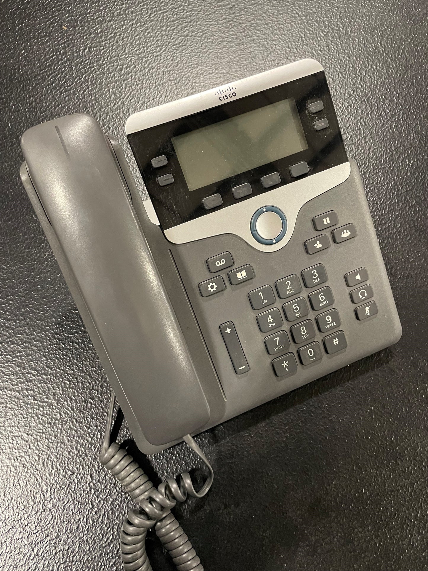 Used Cisco IP Phone 7841, Lot of 17 for Sale. We Sell Professional Audio Equipment. Audio Systems, Amplifiers, Consoles, Mixers, Electronics, Entertainment and Live Sound.