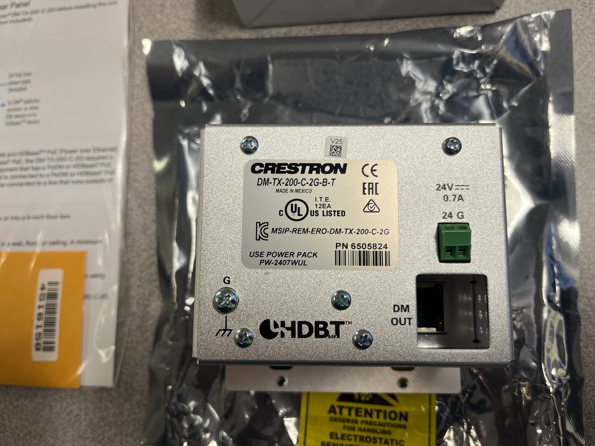 Crestron DM-TX-200-C-2G-B-T, Crestron 8G+ Transmitter, Crestron Wall Plate, Cretron DM-TX-200-C-2G-B-T Wall Plate, We Sell Professional Audio Equipment. Audio Systems, Amplifiers, Consoles, Mixers, Electronics, Entertainment, Live Sound