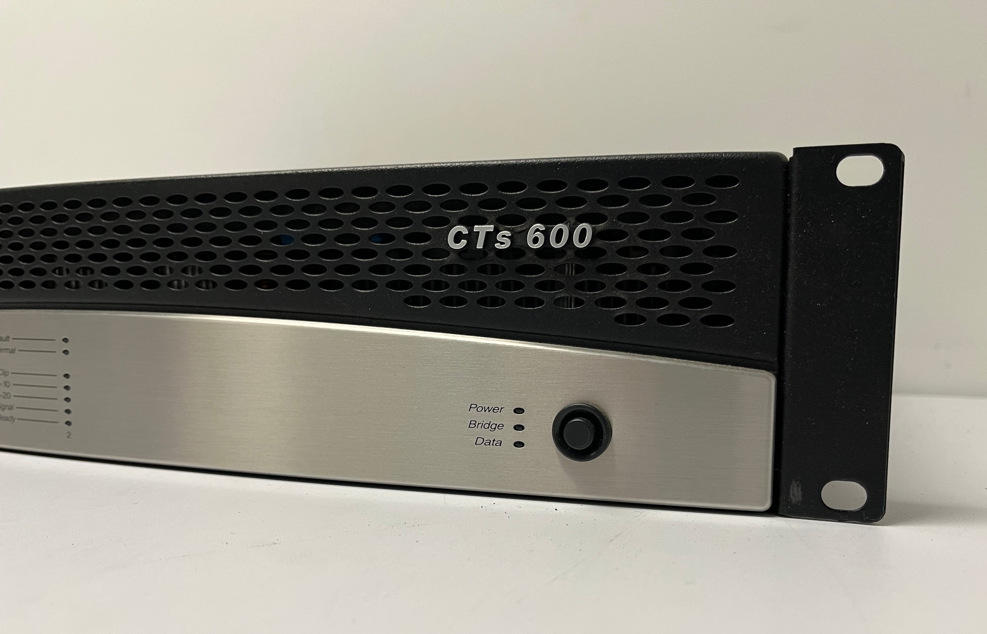 Crown CTS 600 Power Amplifier, Crown CTS 600 Amp, Crown Amplifier, Crown Power Amplifier, We Sell Professional Audio Equipment. Audio Systems, Amplifiers, Consoles, Mixers, Electronics, Entertainment, Live Sound
