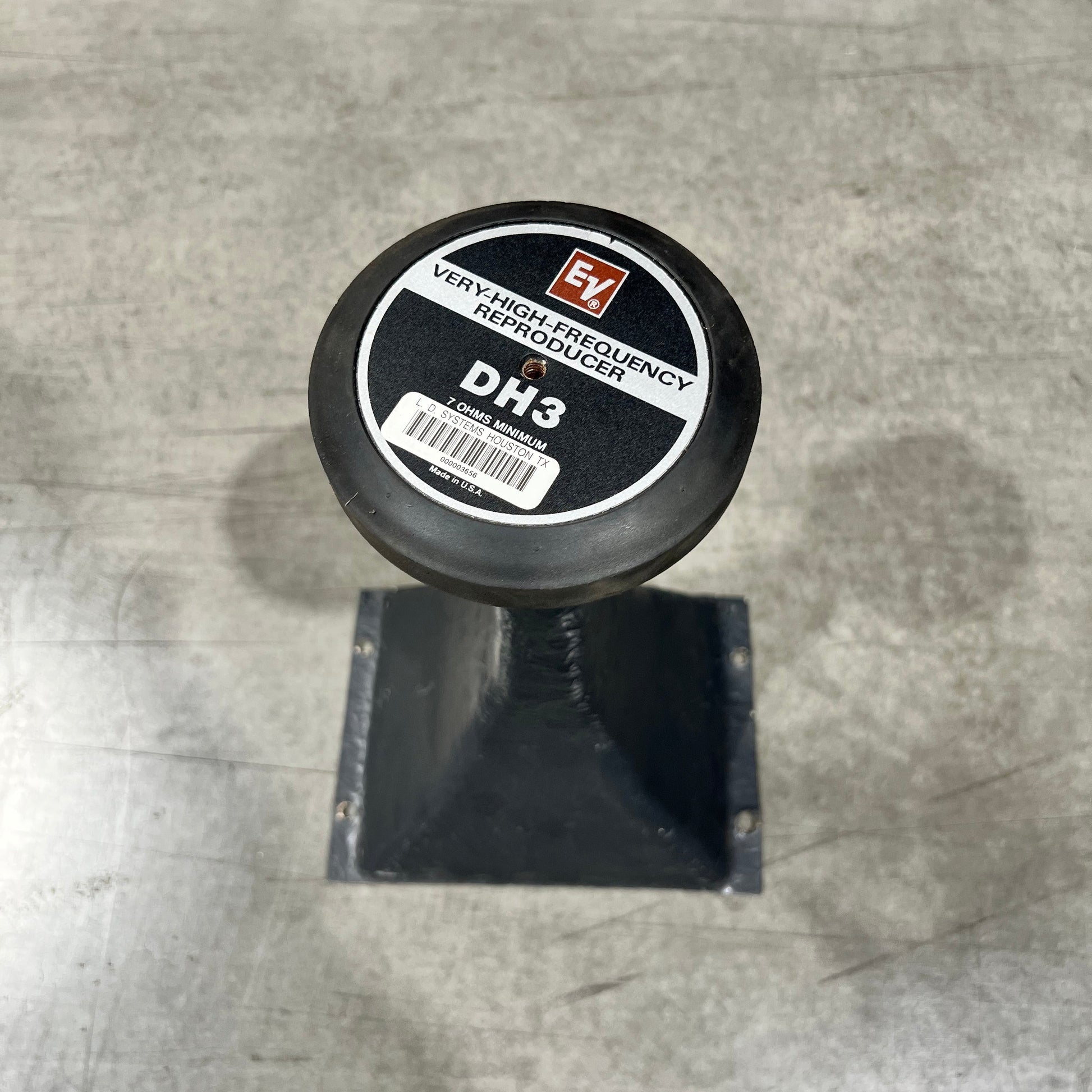 Electro-Voice EV DH3 1" Compression Driver. Electro-Voice EV DH3, EV DH3, Electro-Voice Compression Driver, EV Tweeter. We Sell Professional Audio Equipment. Audio Systems, Amplifiers, Consoles, Mixers, Electronics, Entertainment, Live Sound.
