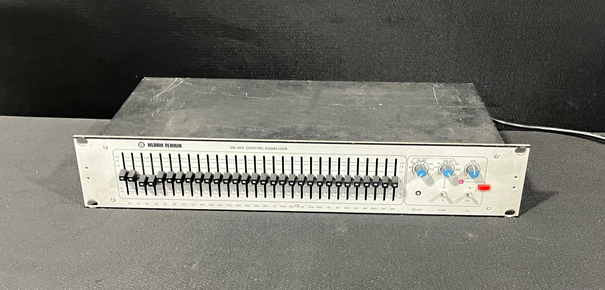 Klark Teknik DN300 Graphic Equaliser, Klark Teknik DN300 Graphic EQ, Klark Teknik DN300, DN300 Graphic EQ, Klark Teknik Equaliser. We Sell Professional Audio Equipment. Audio Systems, Amplifiers, Consoles, Mixers, Electronics, Entertainment, Live Sound.