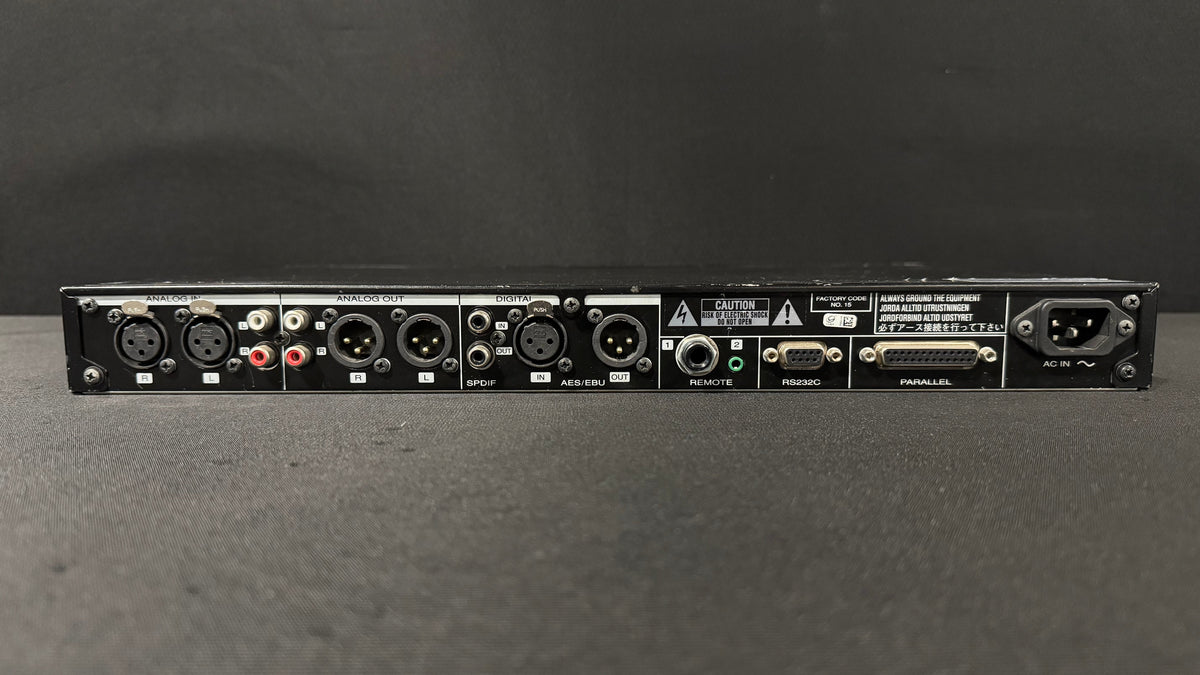 Denon DNF560R Back