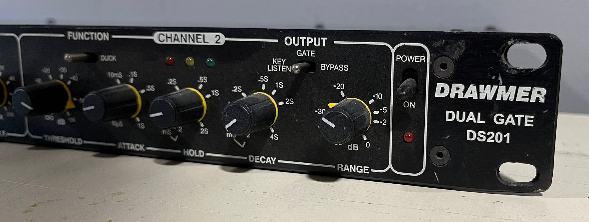 Drawmer DS201 Dual Channel Noise Gate, Drawmer DS201, Drawmer Noise Gate, Drawmer Dual Channel, Drawmer Effects. We Sell Professional Audio Equipment. Audio Systems, Amplifiers, Consoles, Mixers, Electronics, Entertainment, Live Sound.
