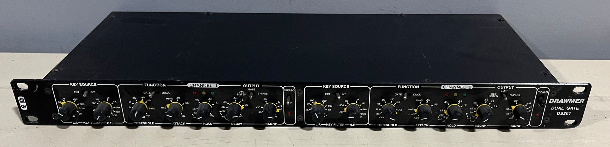 Drawmer DS201 Dual Channel Noise Gate, Drawmer DS201, Drawmer Noise Gate, Drawmer Dual Channel, Drawmer Effects. We Sell Professional Audio Equipment. Audio Systems, Amplifiers, Consoles, Mixers, Electronics, Entertainment, Live Sound.
