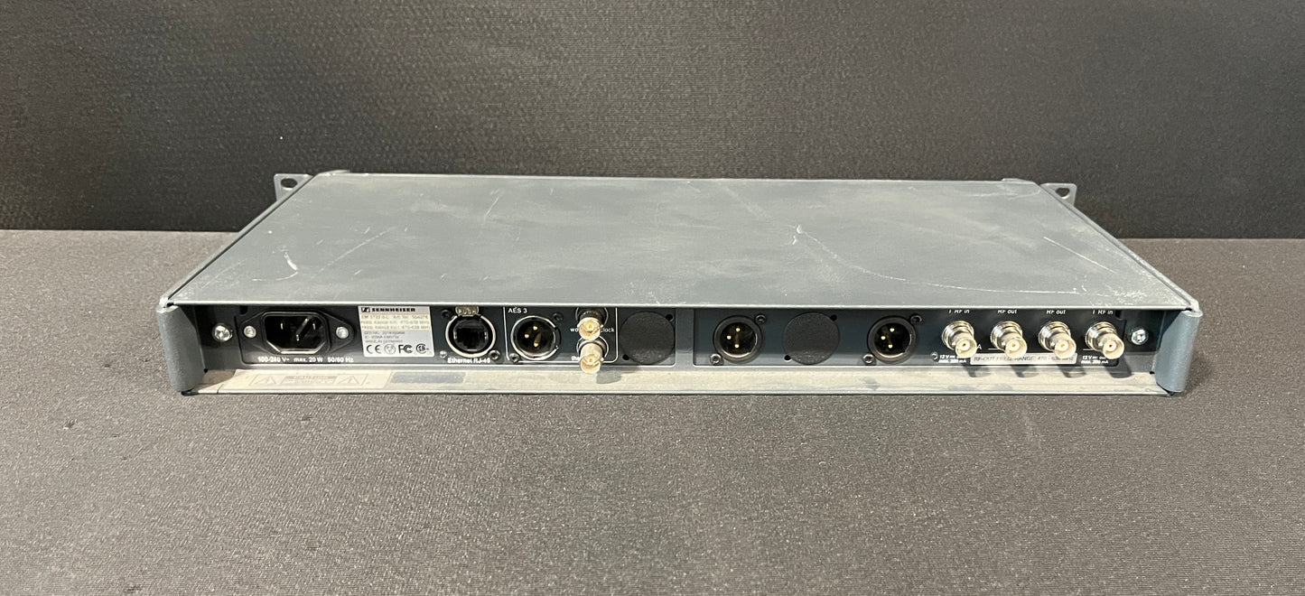 Sennheiser EM 3732-II Dual Wireless Receiver (L 470-638 MHz), Sennheiser EM 3732-II Dual Wireless Receiver, Sennheiser EM 3732-II, Sennheiser Wireless Receiver, Sennheiser EM 3732-II L Range. We Sell Professional Audio Equipment. Audio Systems, Amplifiers, Consoles, Mixers, Electronics, Entertainment, Live Sound.
