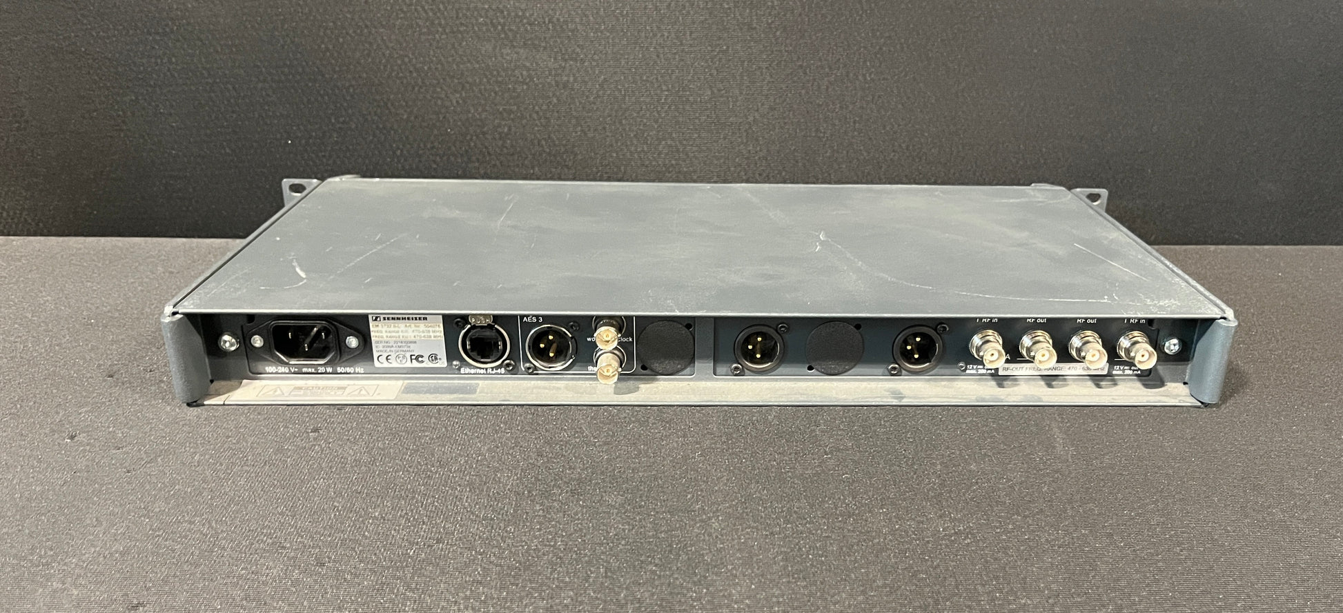 Sennheiser EM 3732-II Dual Wireless Receiver (L 470-638 MHz), Sennheiser EM 3732-II Dual Wireless Receiver, Sennheiser EM 3732-II, Sennheiser Wireless Receiver, Sennheiser EM 3732-II L Range. We Sell Professional Audio Equipment. Audio Systems, Amplifiers, Consoles, Mixers, Electronics, Entertainment, Live Sound.
