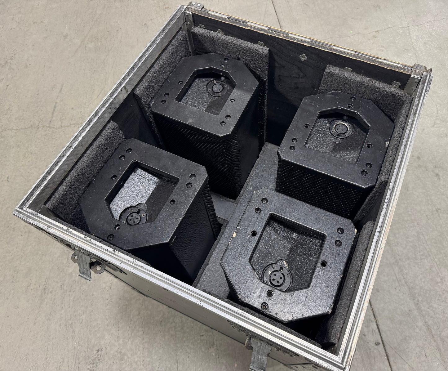 Clair Brothers FF-2H Point Source Enclosure Loudspeaker, Clair Brothers FF-2H, Clair FF2, Clair Brothers FF-2H Speaker, Clair FF2 Point Source Loudspeaker. We Sell Professional Audio Equipment. Audio Systems, Amplifiers, Consoles, Mixers, Electronics, Entertainment, Live Sound.