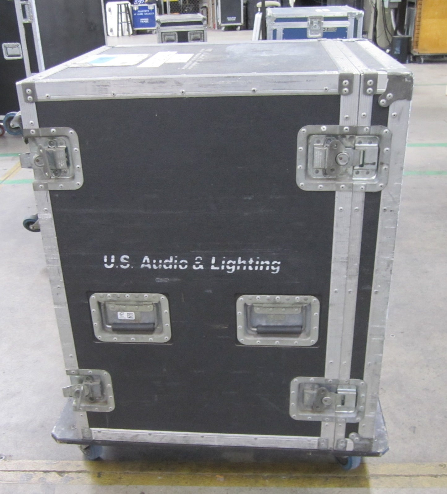 Road Flight Case, 16 Rack Units, Touring Case w/ Wheels