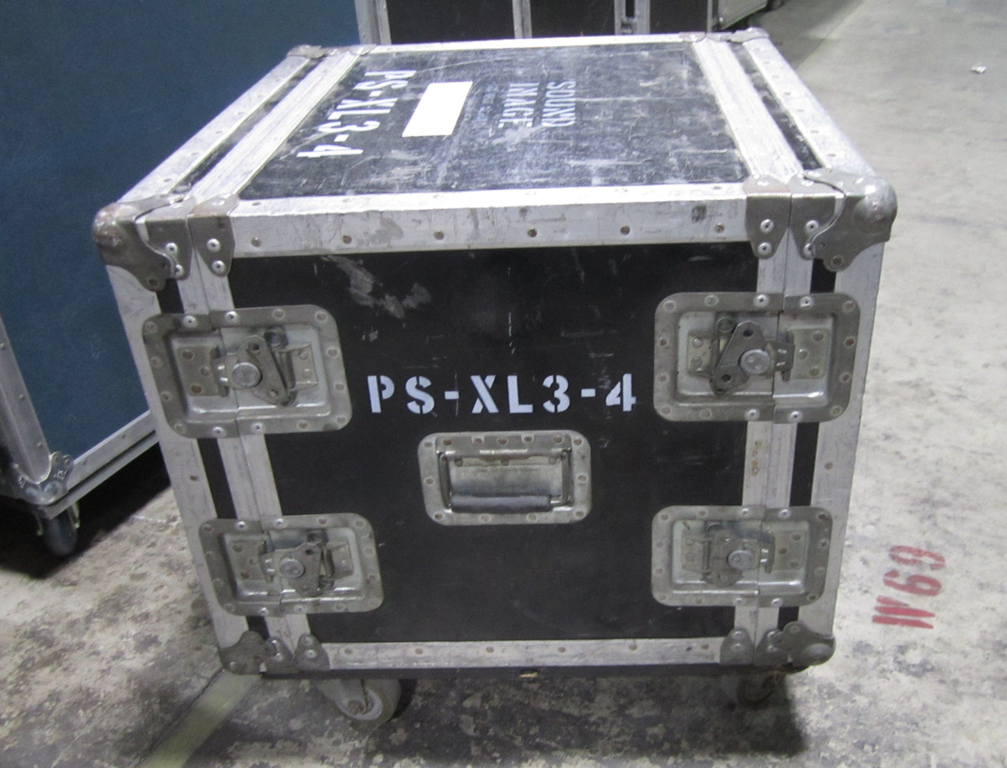 Road Flight Case, 8 Rack Units, Touring Case w/ Wheels
