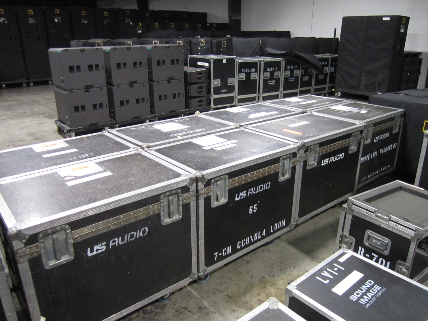 Road Case Trunk, Flight Case with Wheels, 34 1/2” x 23 1/2” x 31”