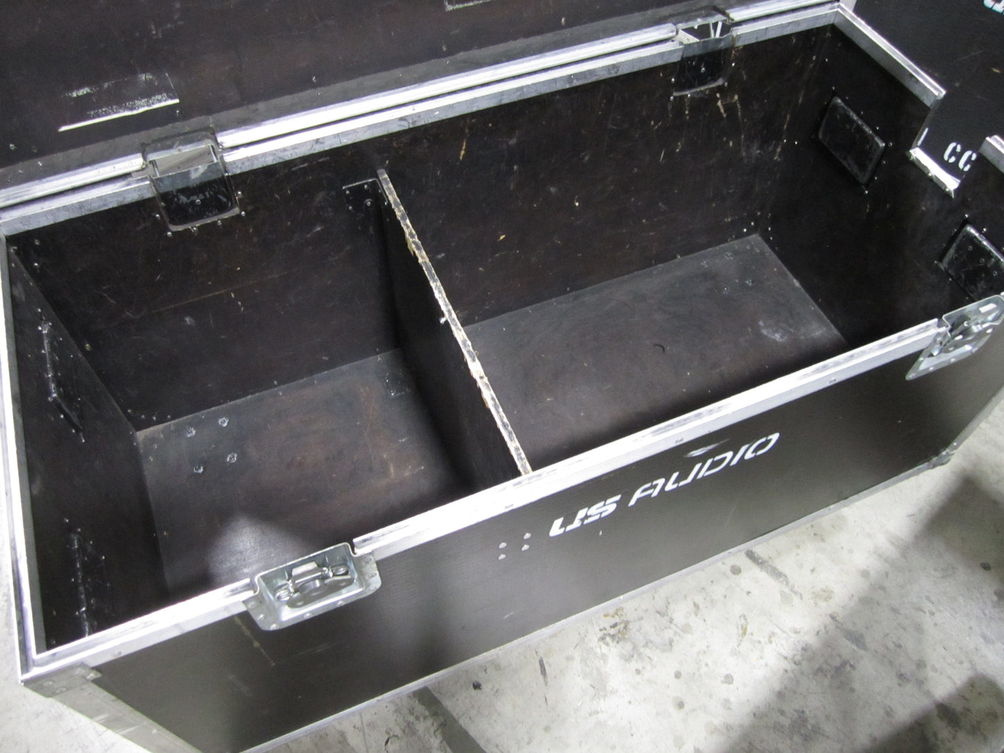 Road Case Trunk, Flight Case with Wheels, 52” x 25” x 30”