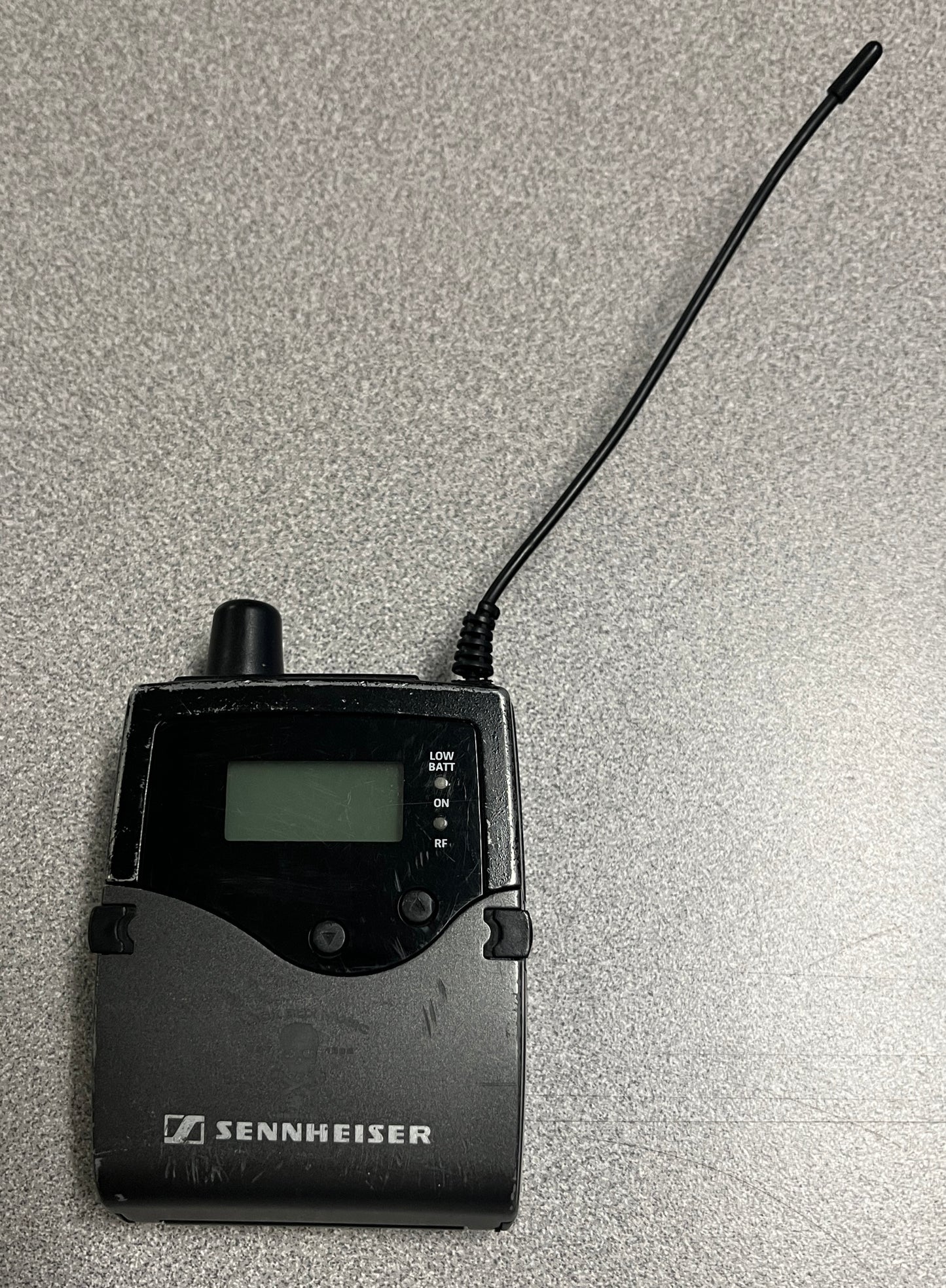 Sennheiser EK 2000, IEM Belt Pack Receiver (A, 516-558 MHz) Damaged Antenna
