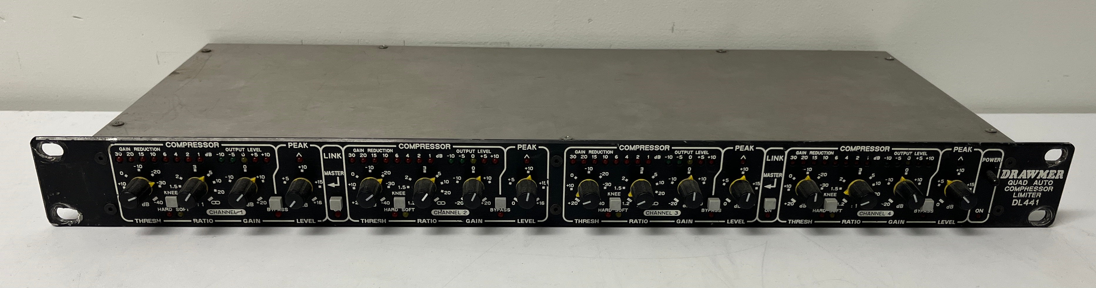 Drawmer DL441 Quad Auto Compressor / Limiter – CLAIR Used Gear