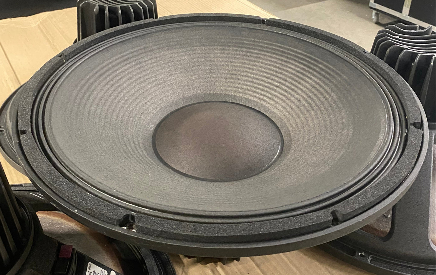 JBL 2258HPL, JBL 2258 Clair I5, Clair I-5 Subwoofer, Clair Brothers 10 Degree I-5 JBL Subwoofers, JBL 2258HPL 18" Subwoofer, JBL 18" Subwoofer, We Sell Professional Audio Equipment. Audio Systems, Amplifiers, Consoles, Mixers, Electronics, Entertainment, Live Sound.