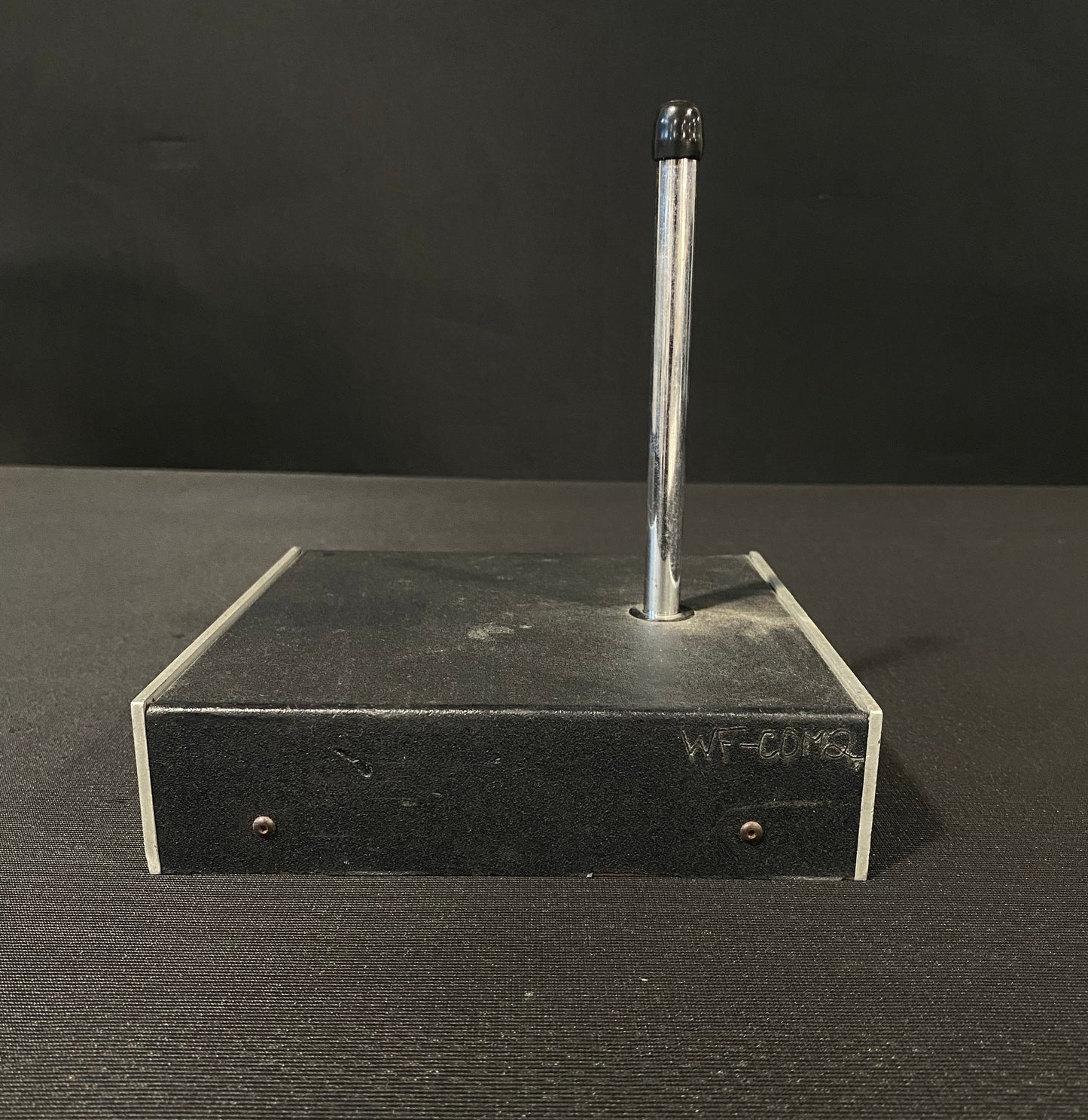 COMTEK  Synthesized Base Station Transmitter, 216 MHz, We Sell Professional Audio Equipment. Audio Systems, Amplifiers, Consoles, Mixers, Electronics, Entertainment, Sound, Live.  