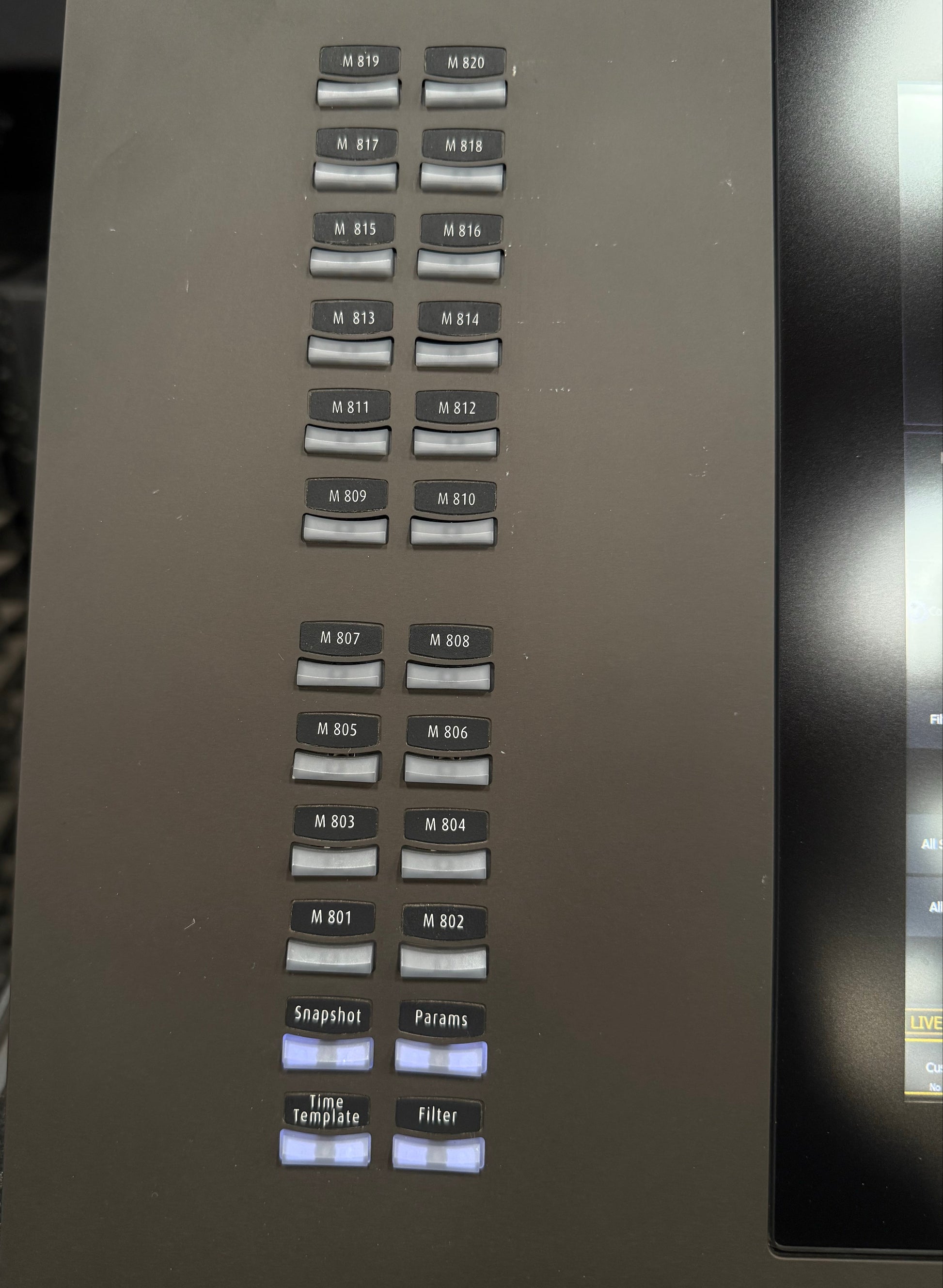 ETC Gio AT5, ETC Gio @5, ETC Lighting Console, ETC 4K Lighting Console, Lighting Desk, Live Lighting Console, ETC Live Gio, We Sell Professional Lighting Equipment. Lighting Systems, Fixtures, Consoles, Dimmers, Control Systems, Electronics, Entertainment, Live Lighting