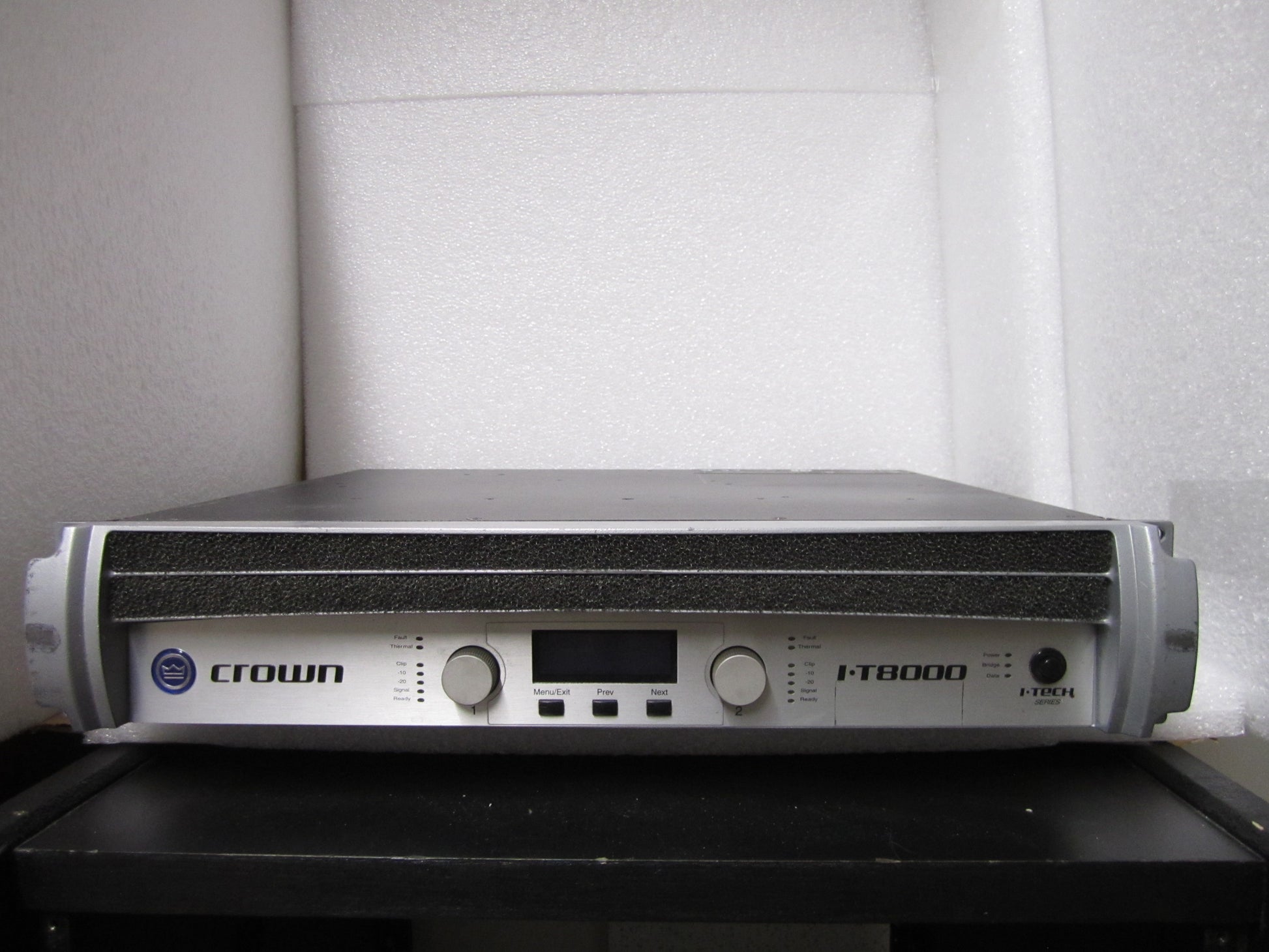 Crown IT8000 Power Amplifier, Crown I-Tech 8000, IT8000 Power Amp, Crown Power Amplifier, Crown I-T8000. We Sell Professional Audio Equipment. Audio Systems, Amplifiers, Consoles, Mixers, Electronics, Entertainment, Live Sound.