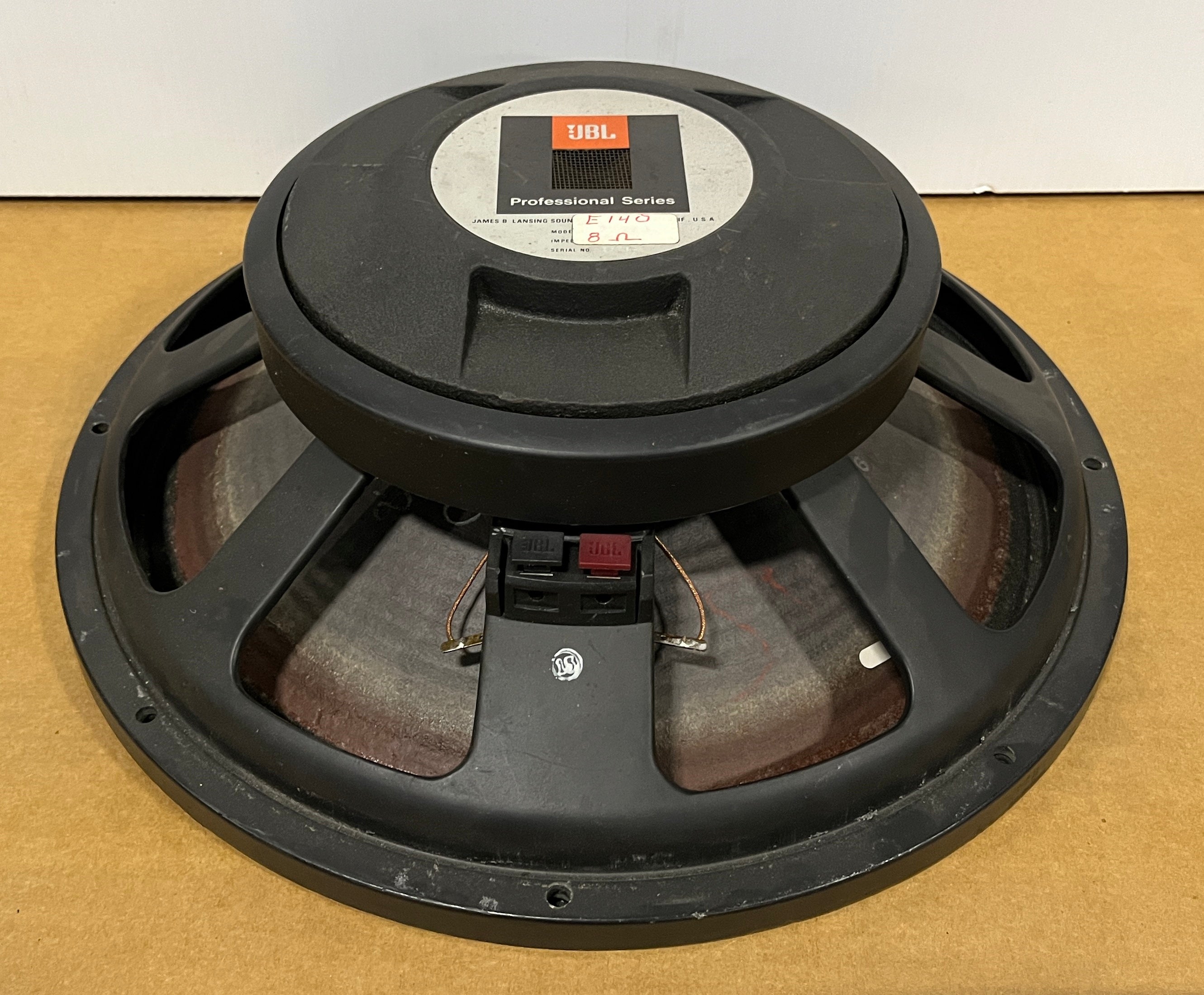 JBL E140 8オーム　2個セット JBL E140 8オーム 2個セット JBL E140の仕様