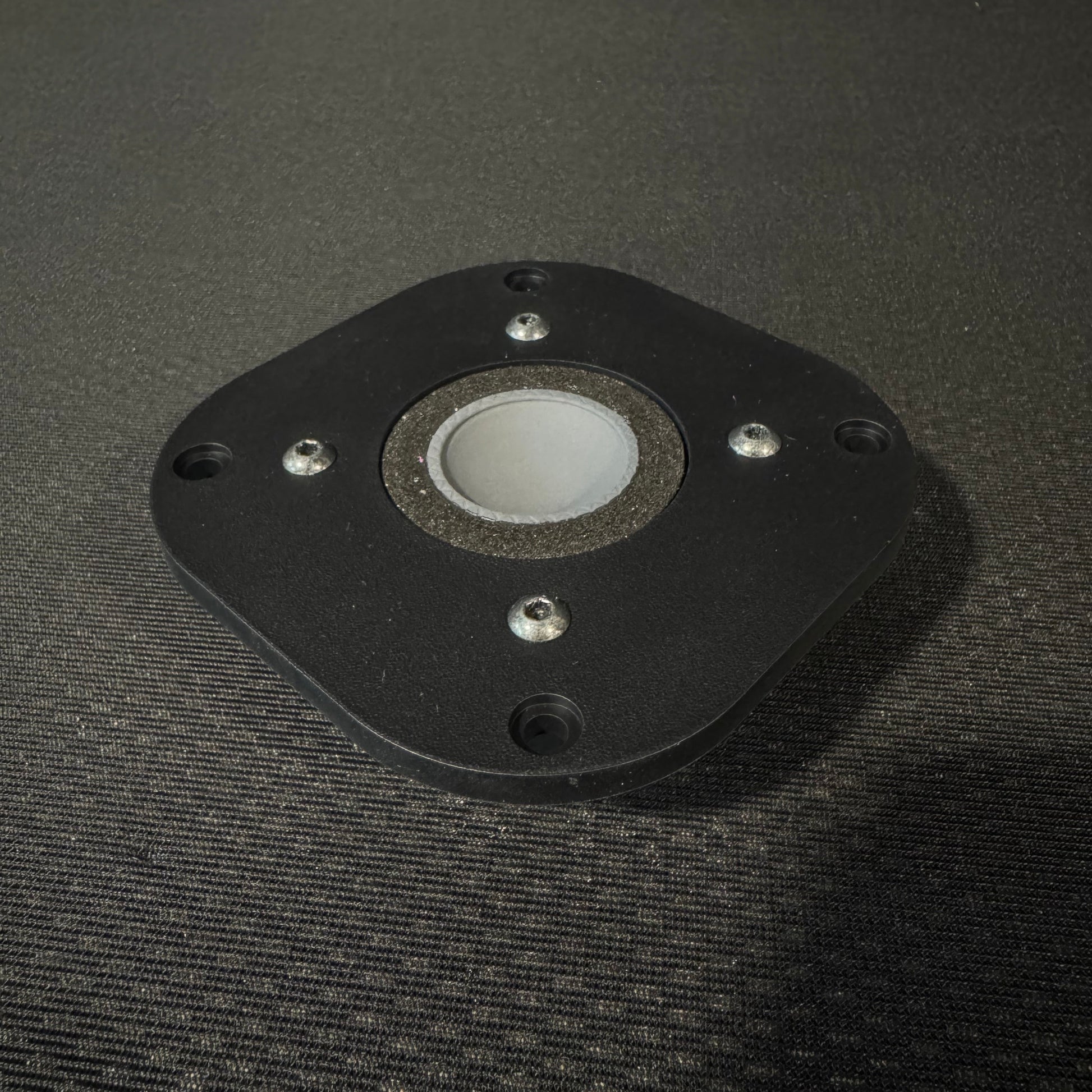 Kling & Freitag 1” Compression Driver, Kling & Freitag Compression Driver, Drivers for Kling & Freitag CA106 Speaker, K&F Compression Driver, K&F Tweeter. We Sell Professional Audio Equipment. Audio Systems, Amplifiers, Consoles, Mixers, Electronics, Entertainment, Live Sound.