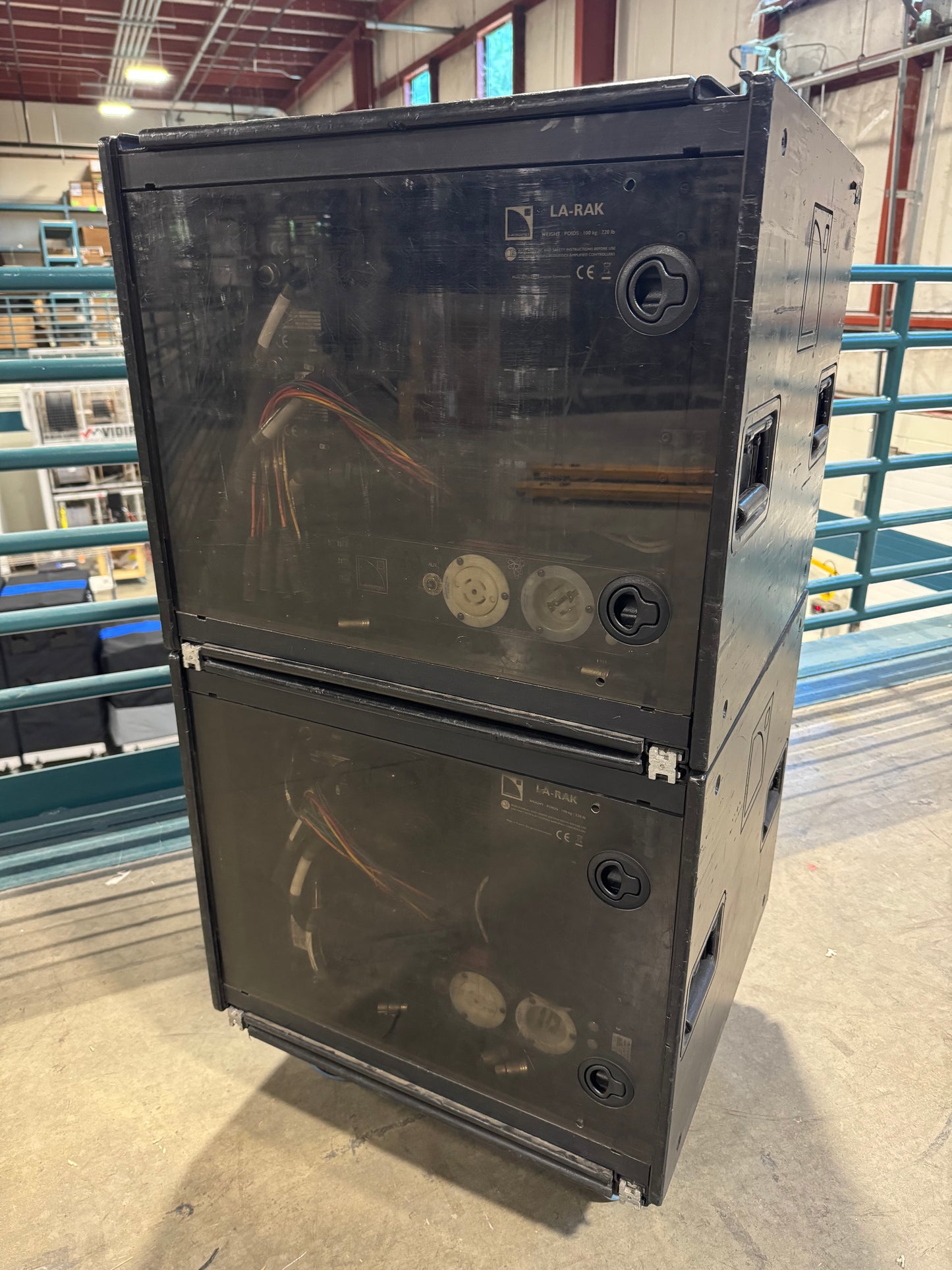 L-Acoustics LA-RAK I Touring Amplifier Rack, L-Acoustics Amp Rack, LA-8 Amplifier Rack, L-Acoustics LA-8 Amp Rack, Amplifier Rack, LA-RAK. We Sell Professional Audio Equipment. Audio Systems, Amplifiers, Consoles, Mixers, Electronics, Entertainment, Live Sound.
