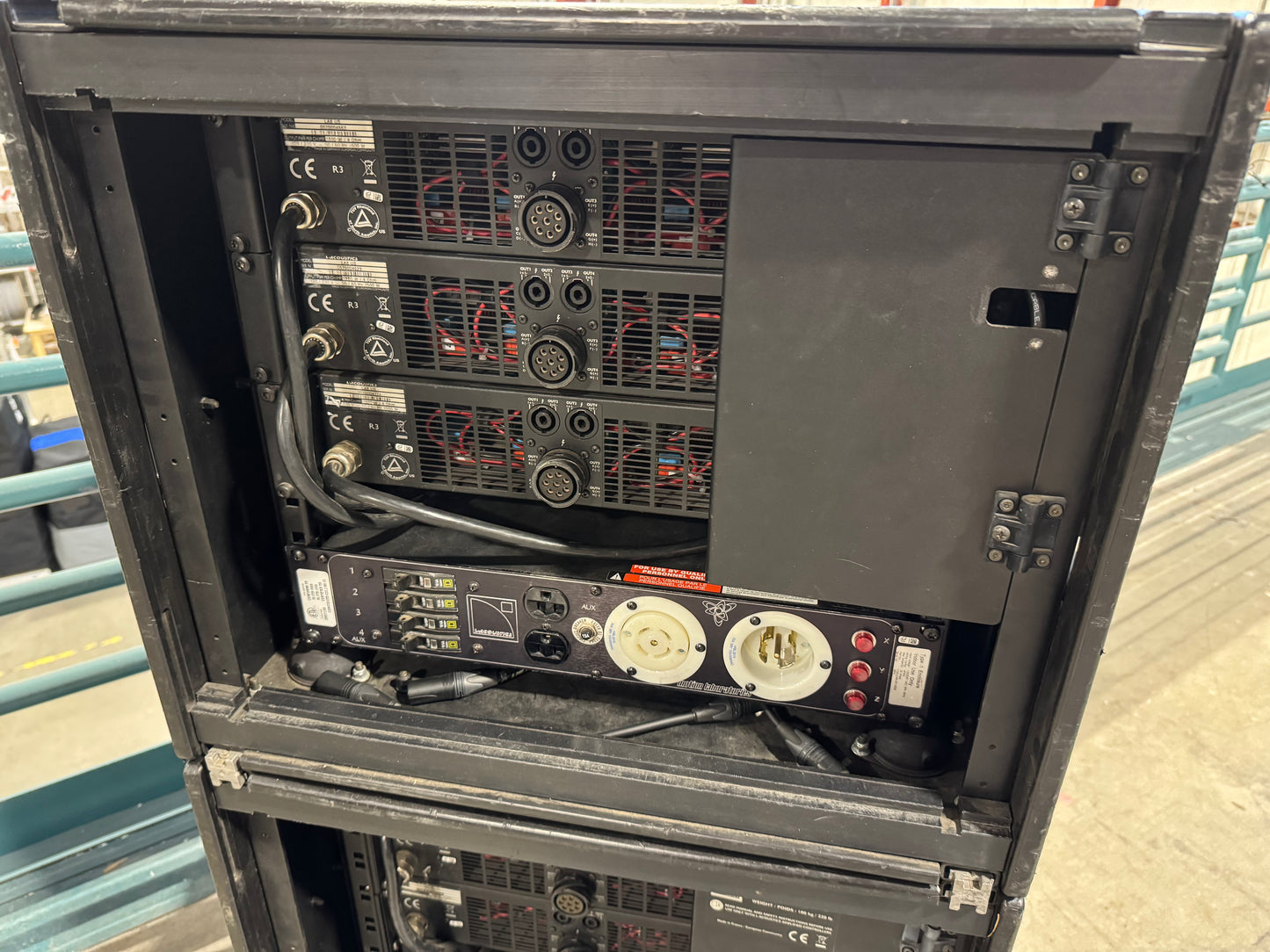 L-Acoustics LA-RAK I Touring Amplifier Rack, L-Acoustics Amp Rack, LA-8 Amplifier Rack, L-Acoustics LA-8 Amp Rack, Amplifier Rack, LA-RAK. We Sell Professional Audio Equipment. Audio Systems, Amplifiers, Consoles, Mixers, Electronics, Entertainment, Live Sound.