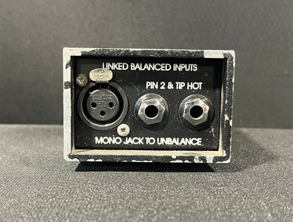 Klark Teknik LBB 100 1 Channel Active Direct Box, Klark Teknik LBB 100, Klark Teknik LBB 100 DI Box, LBB 100, Klark Teknik 1 Channel DI Box. We Sell Professional Audio Equipment. Audio Systems, Amplifiers, Consoles, Mixers, Electronics, Entertainment, Live Sound.