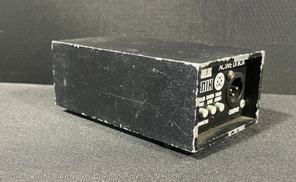 Klark Teknik LBB 100 1 Channel Active Direct Box, Klark Teknik LBB 100, Klark Teknik LBB 100 DI Box, LBB 100, Klark Teknik 1 Channel DI Box. We Sell Professional Audio Equipment. Audio Systems, Amplifiers, Consoles, Mixers, Electronics, Entertainment, Live Sound.